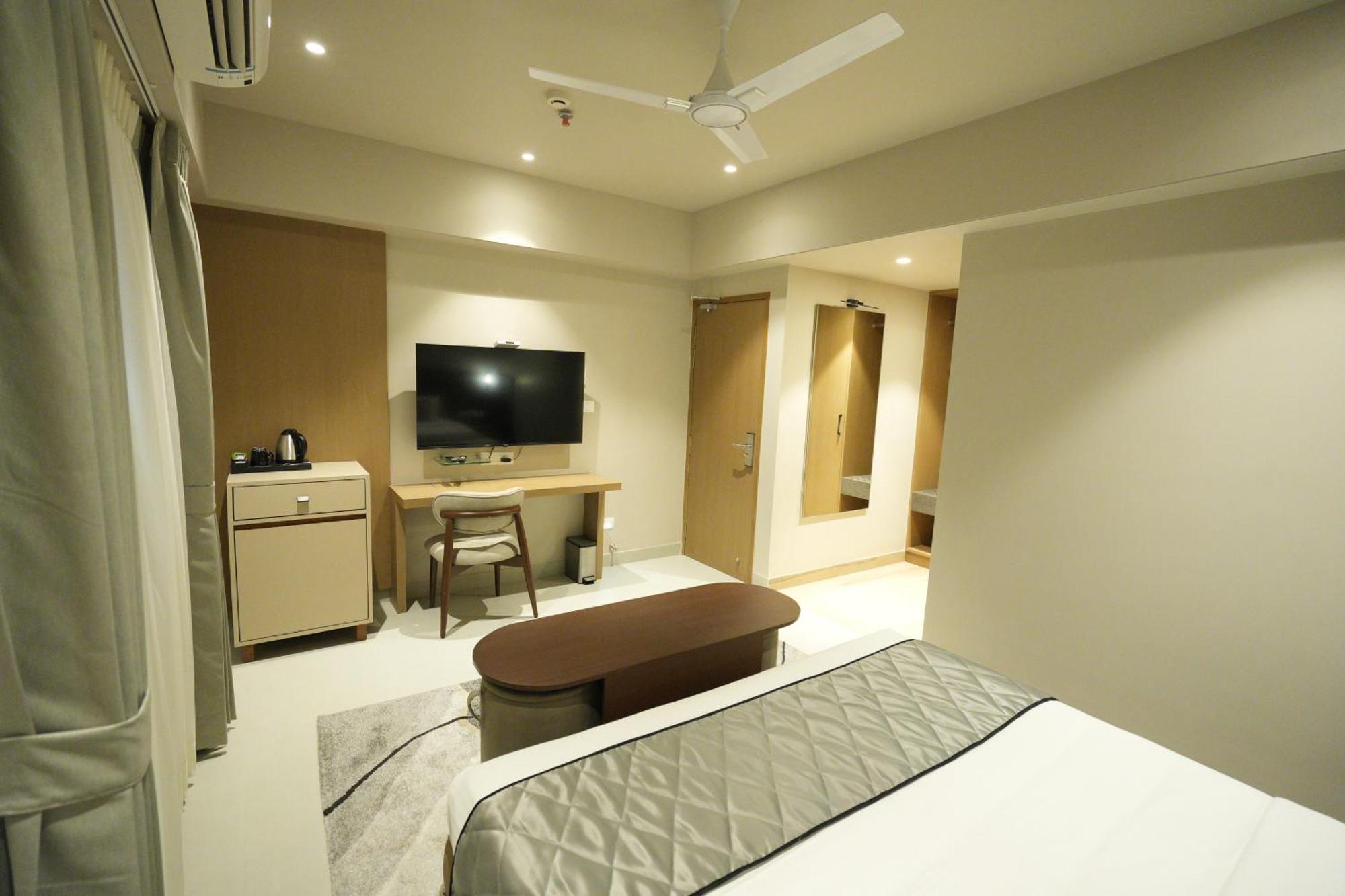 Hotel Sivanta By Bombay Group Of Nagpur
