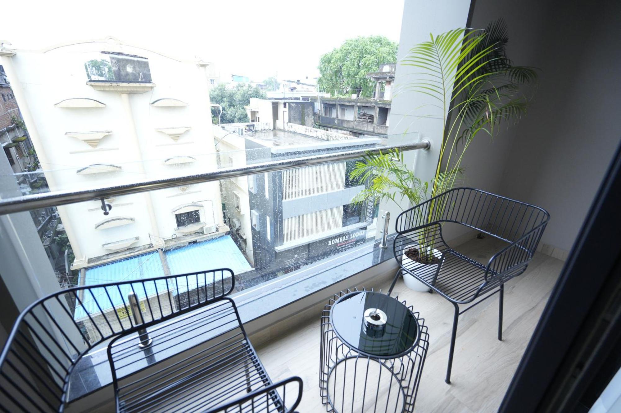 Sivanta By Bombay Group Of Hotel Nagpur
