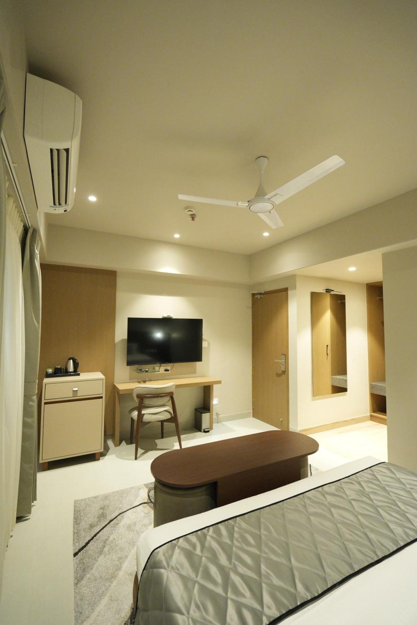 Sivanta By Bombay Group Of 3* Nagpur