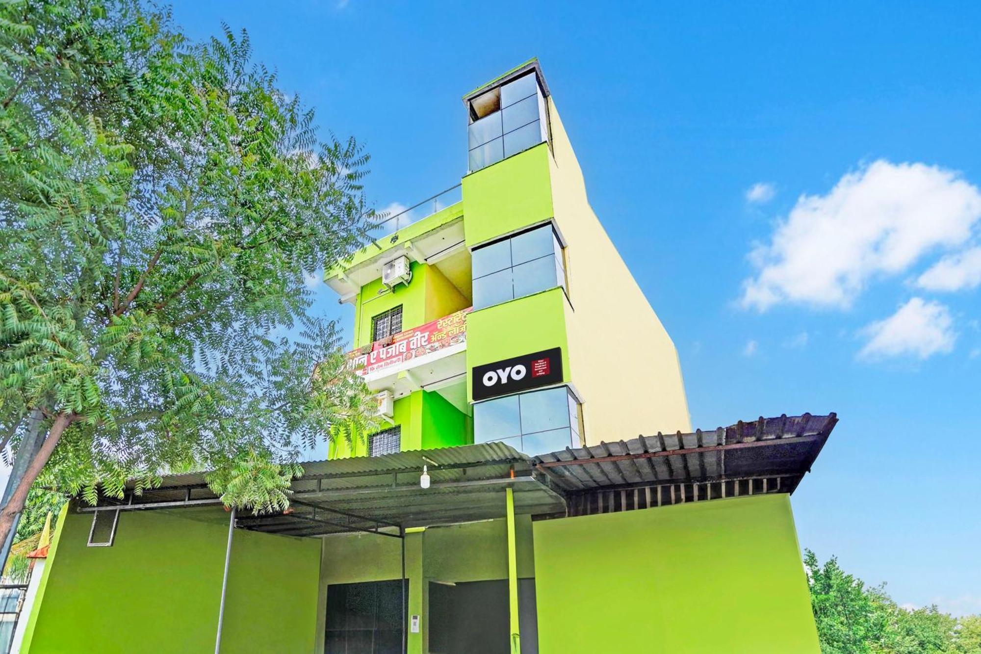 Hotel O New Shan-e-punjab Veer Restaurant And 3*