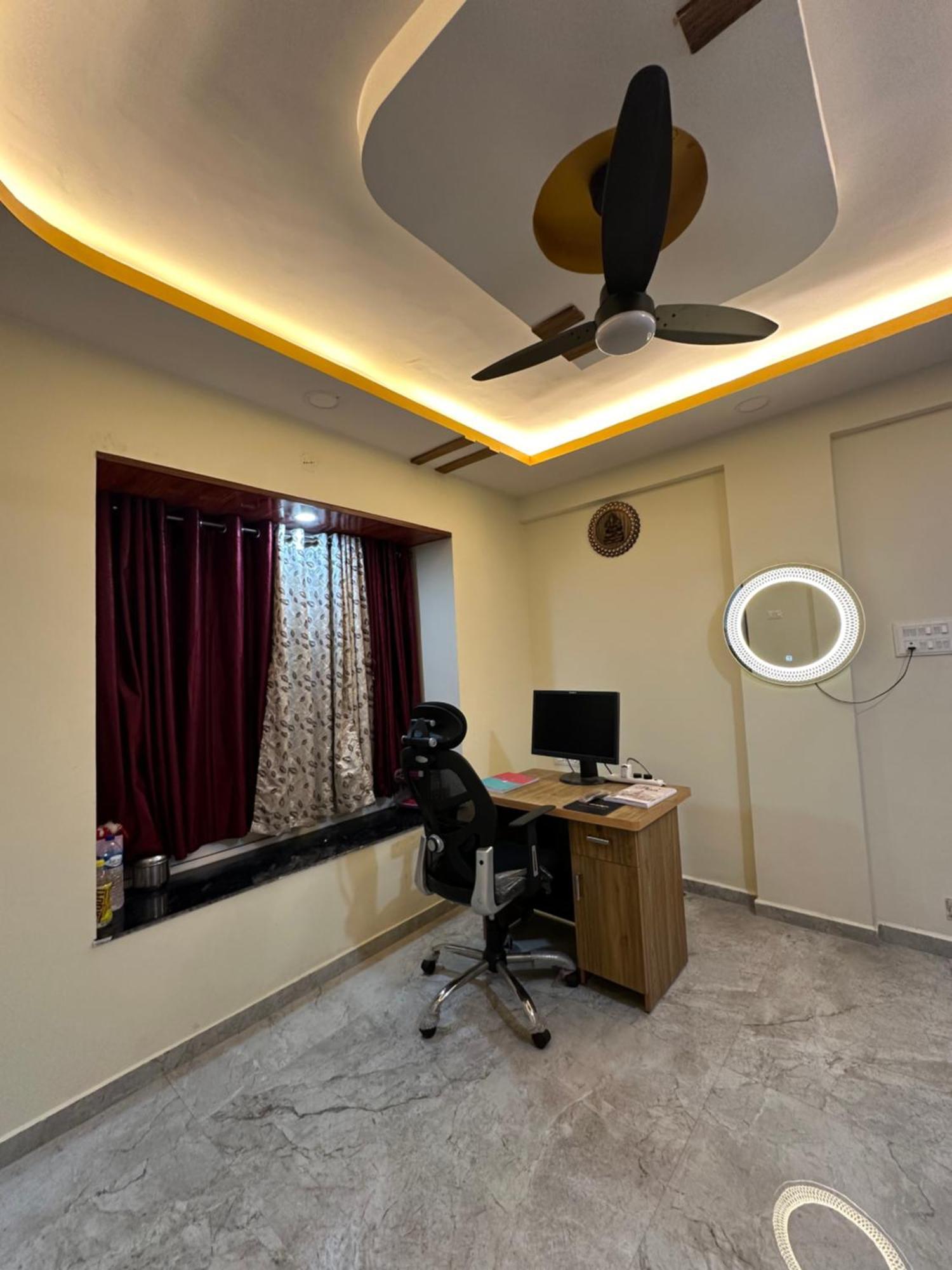 3bhk Flat For Family Apartment *
