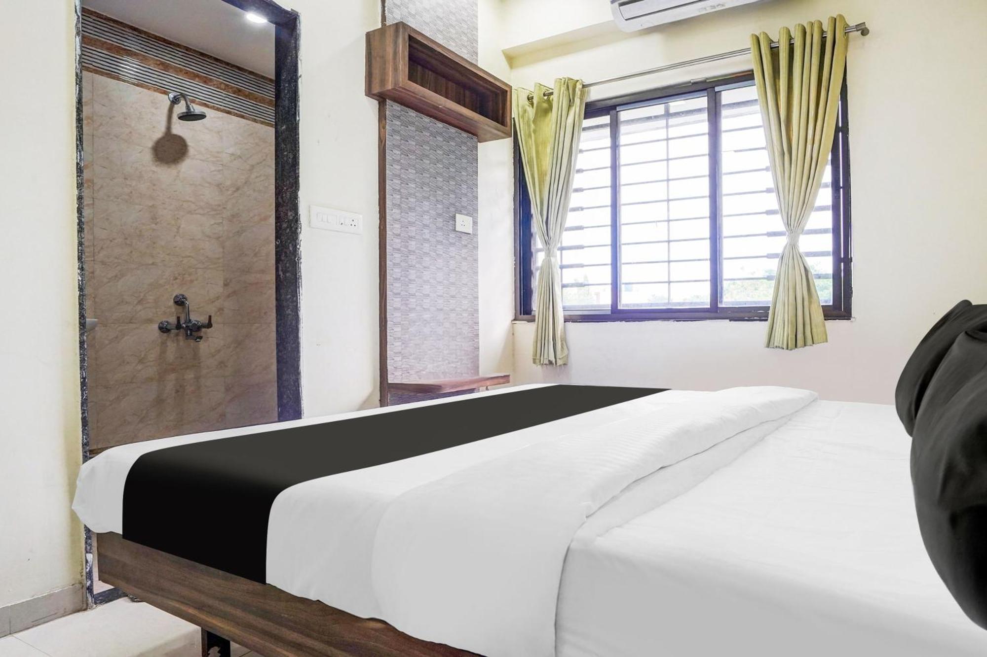 O Naksh & Boarding Hotel Nagpur