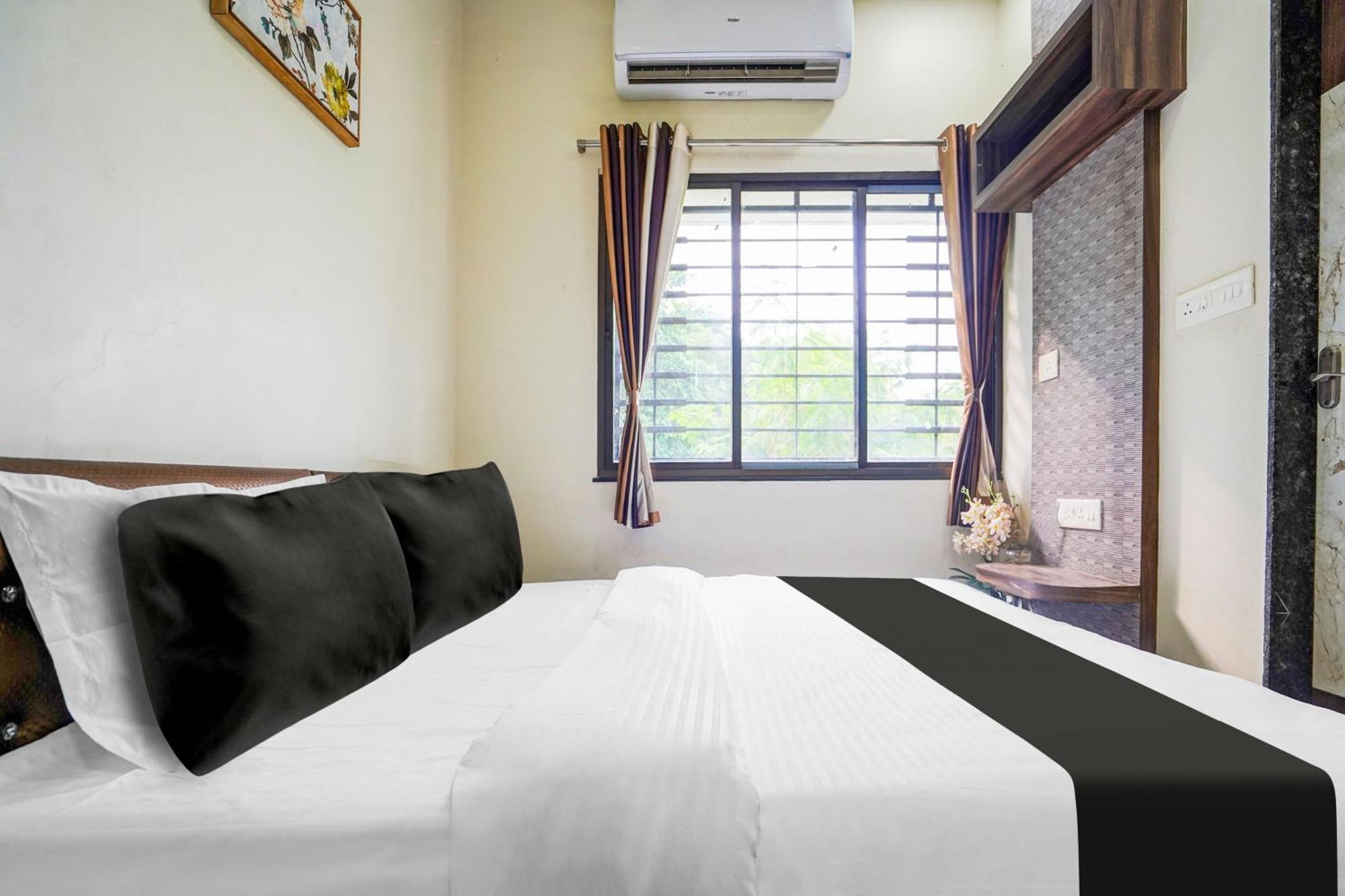 O Naksh & Boarding Hotel Nagpur