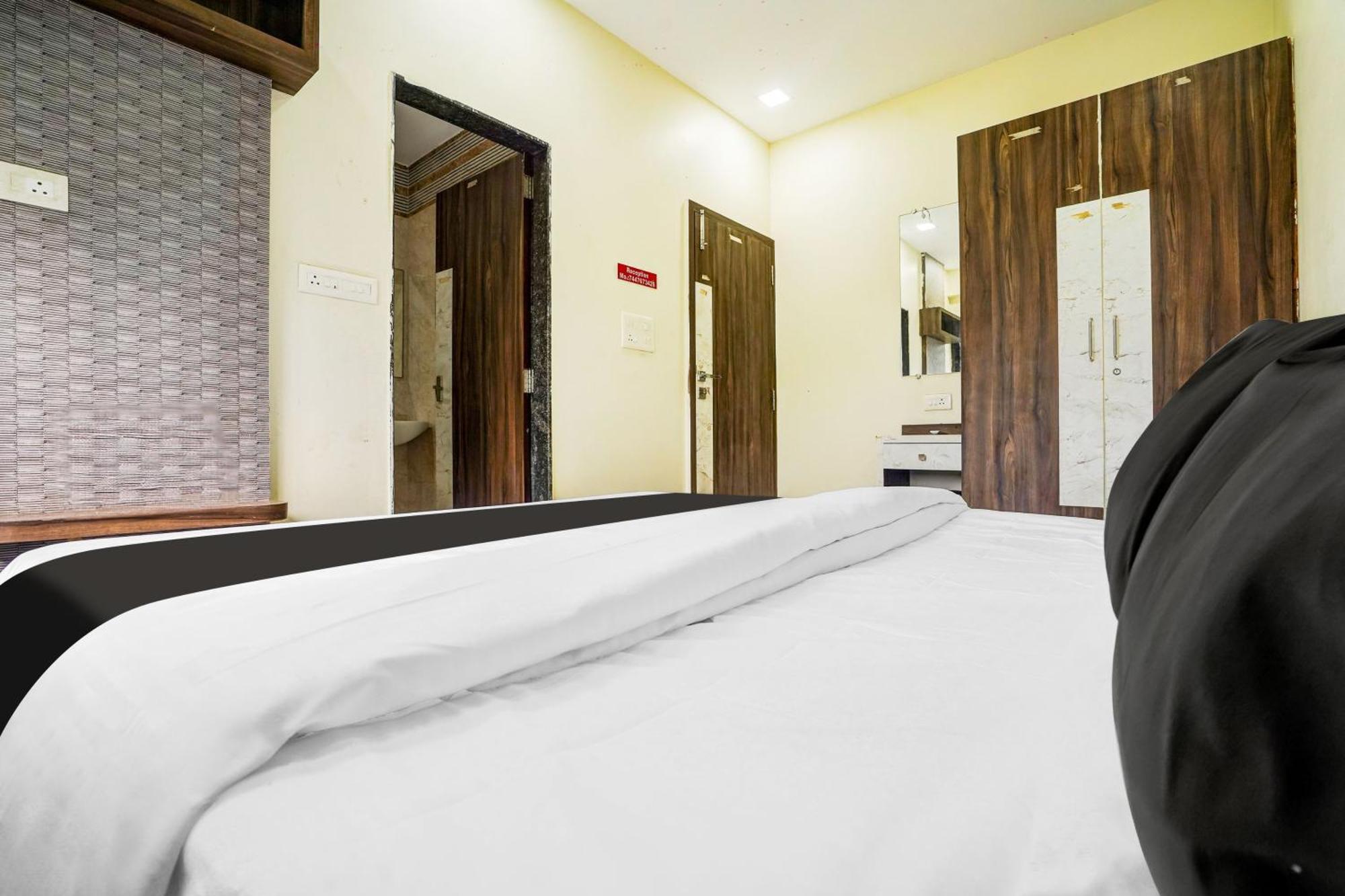 O Naksh & Boarding Hotel 3*