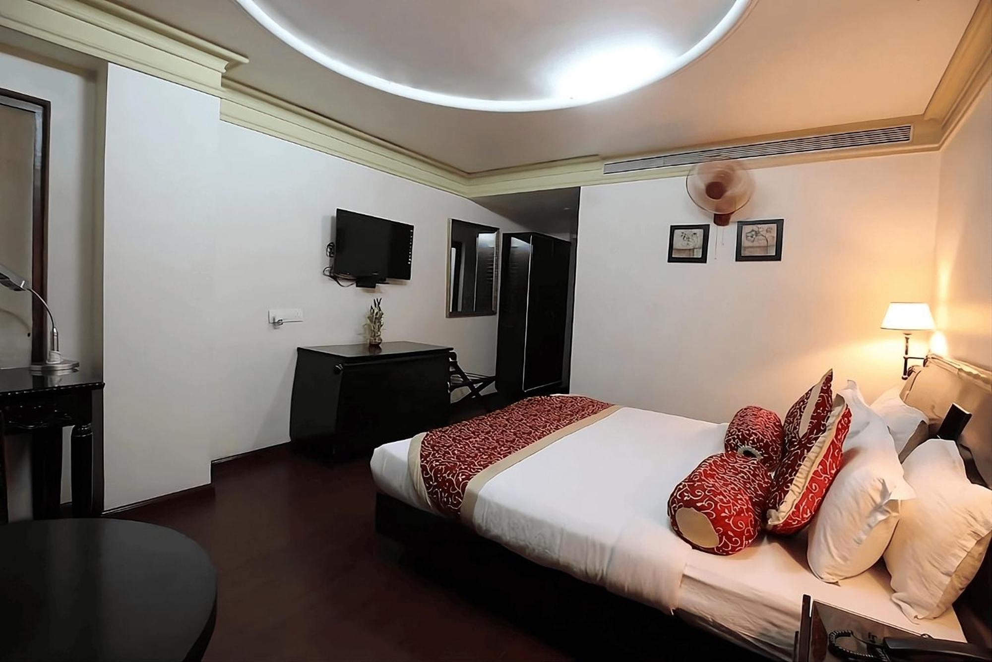 Hotel The Ashok