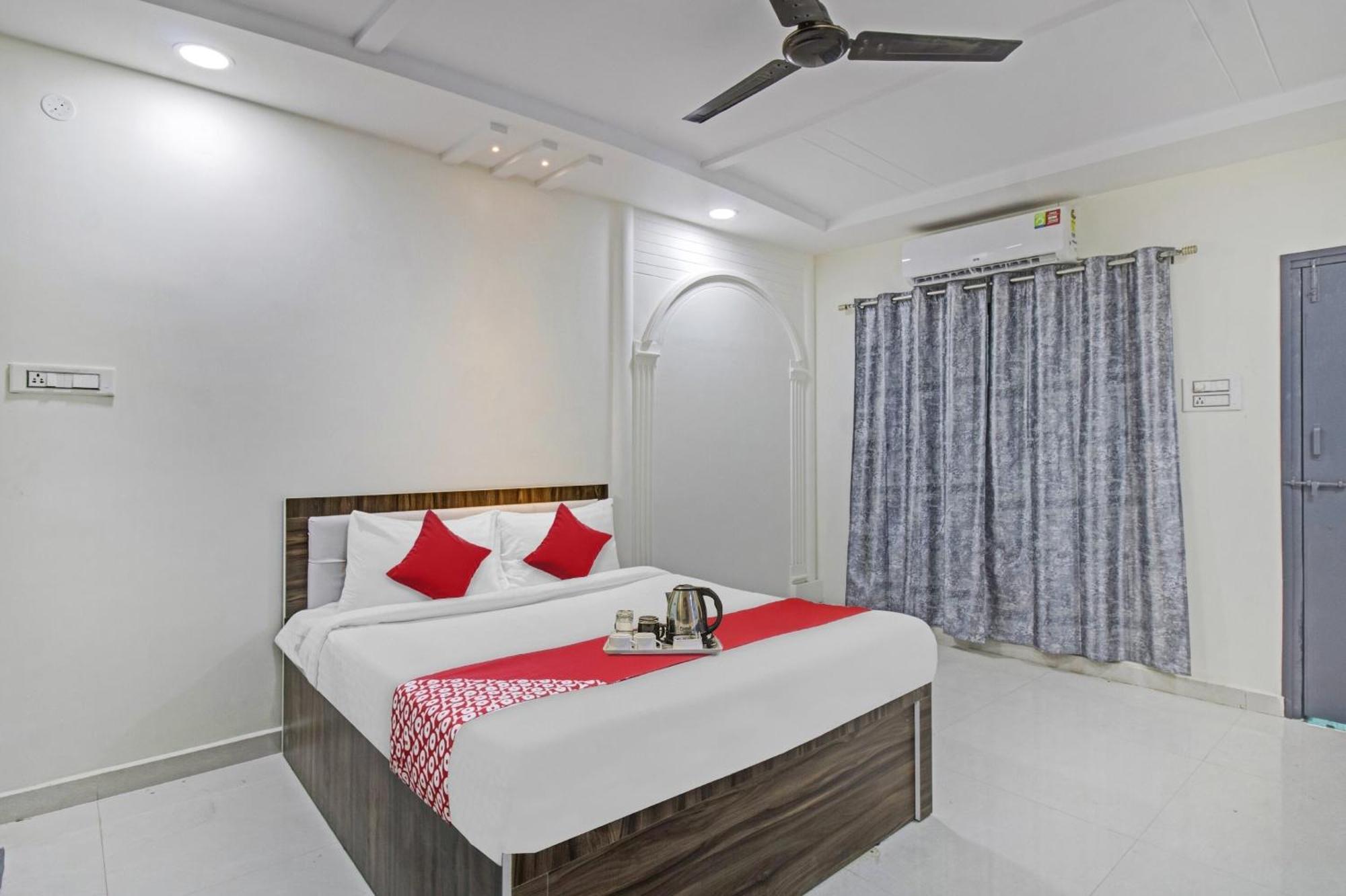 Hotel O Pritesh Grand 3*