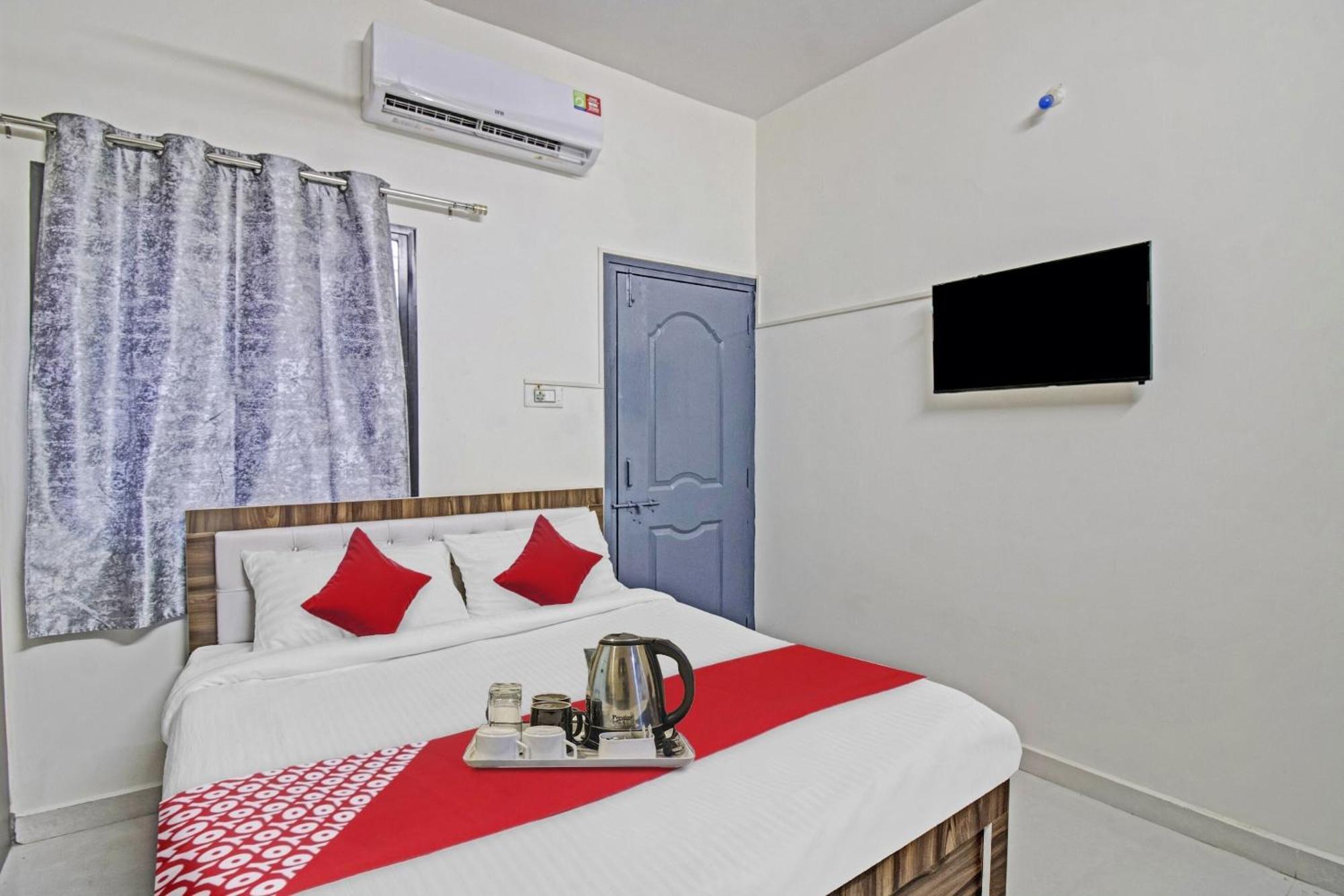 O Pritesh Grand Hotel