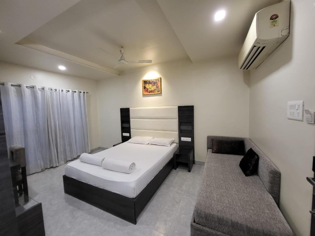 Nirvana Residency Hotel Nagpur