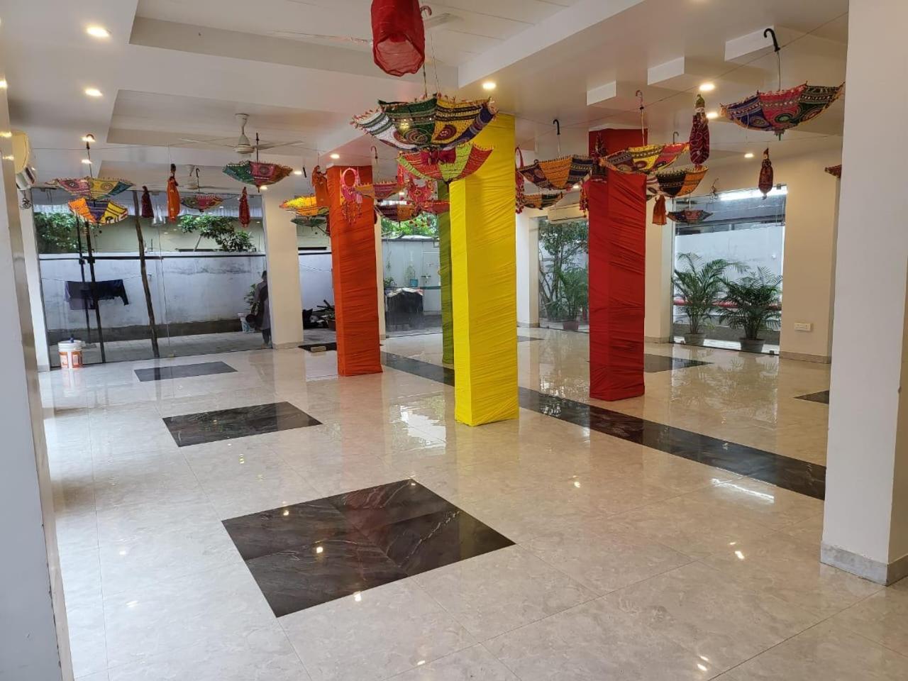 Nirvana Residency Hotel 3*