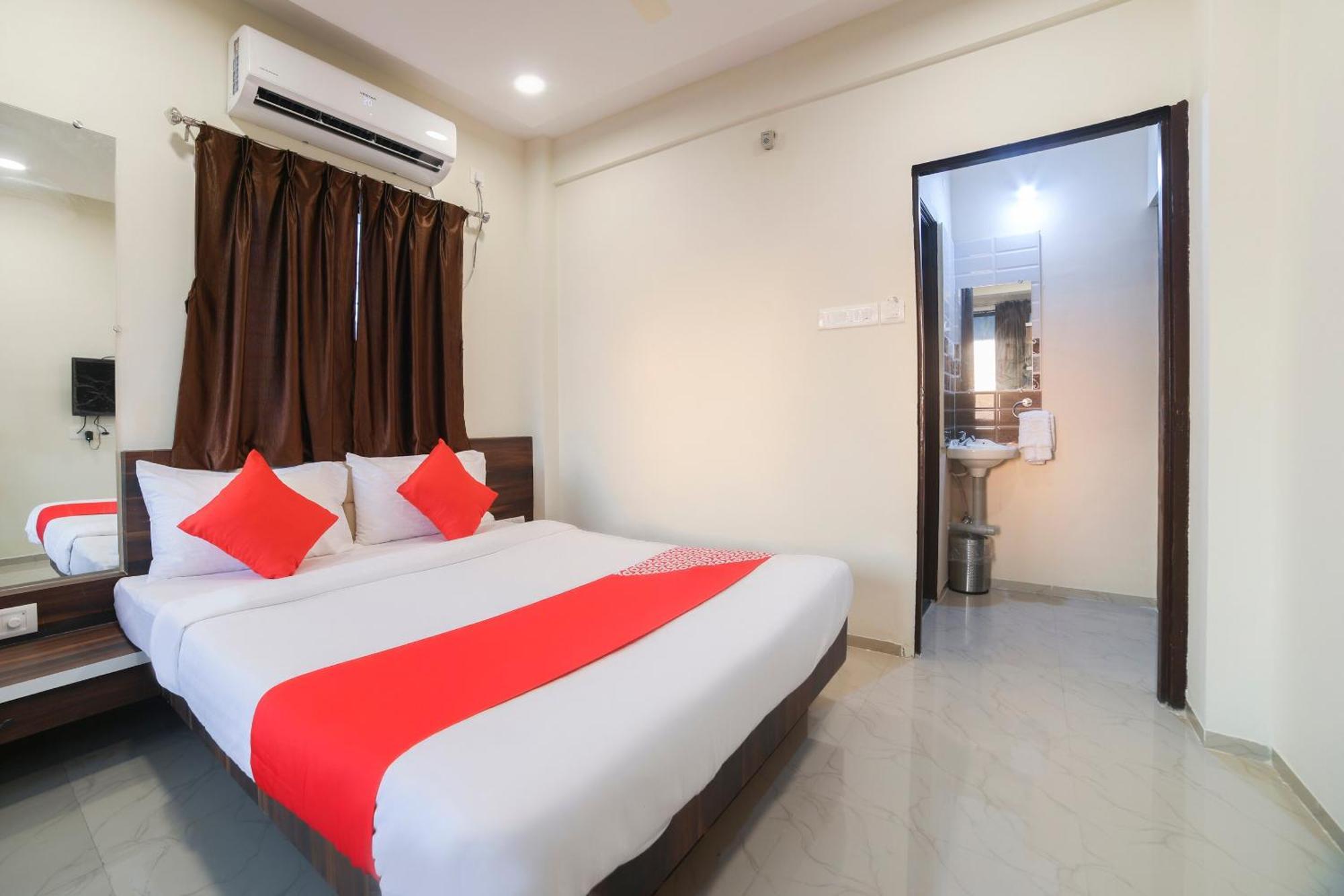 O Club Metro Hotel 4*