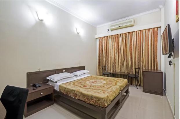 Royal Regency Hotel 3*