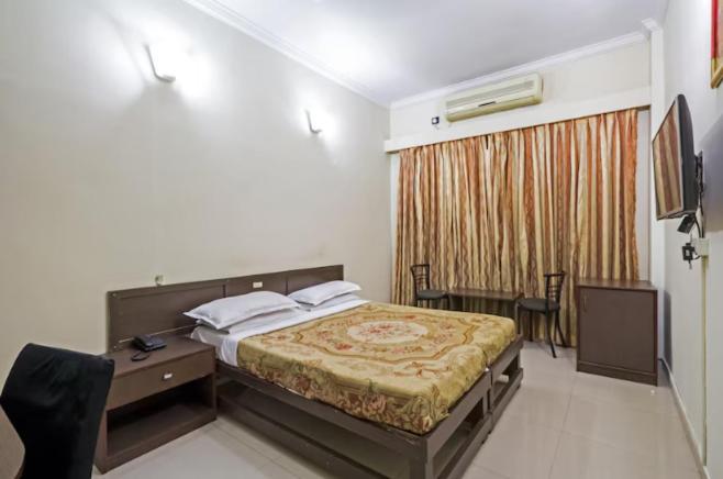 Royal Regency Hotel