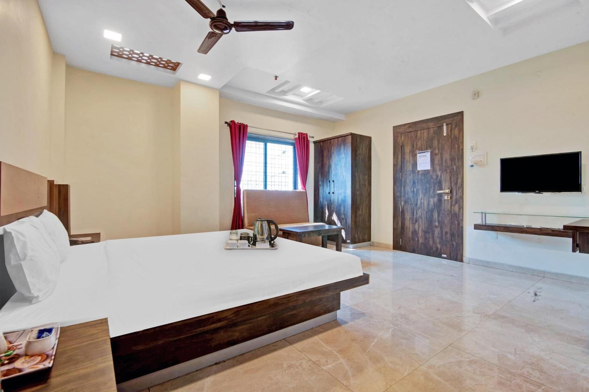 Townhouse 700 Krishna.
