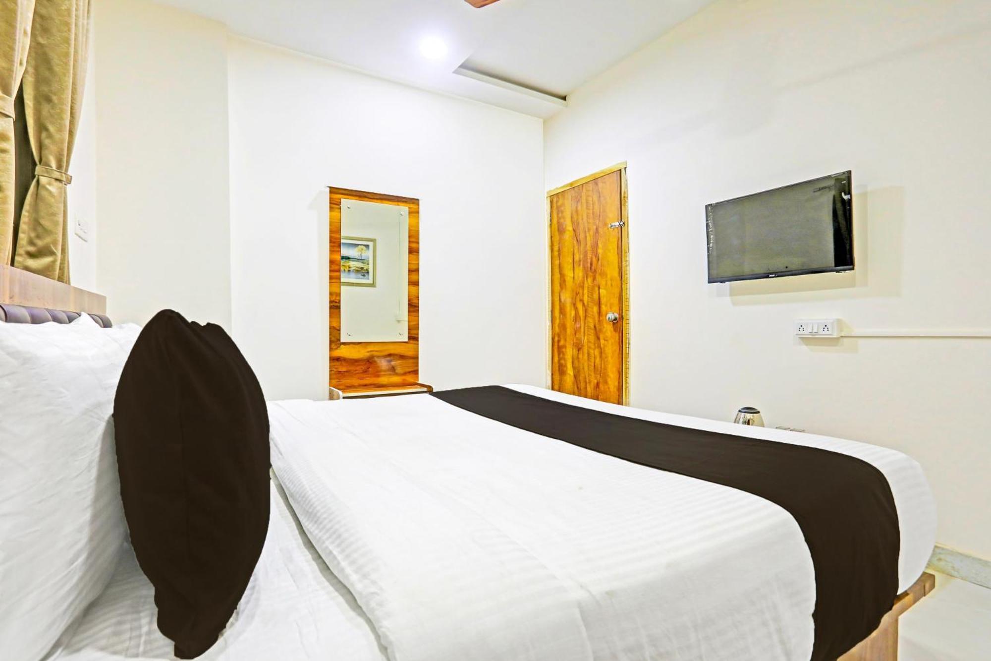 O Pritesh Onyx Hotel