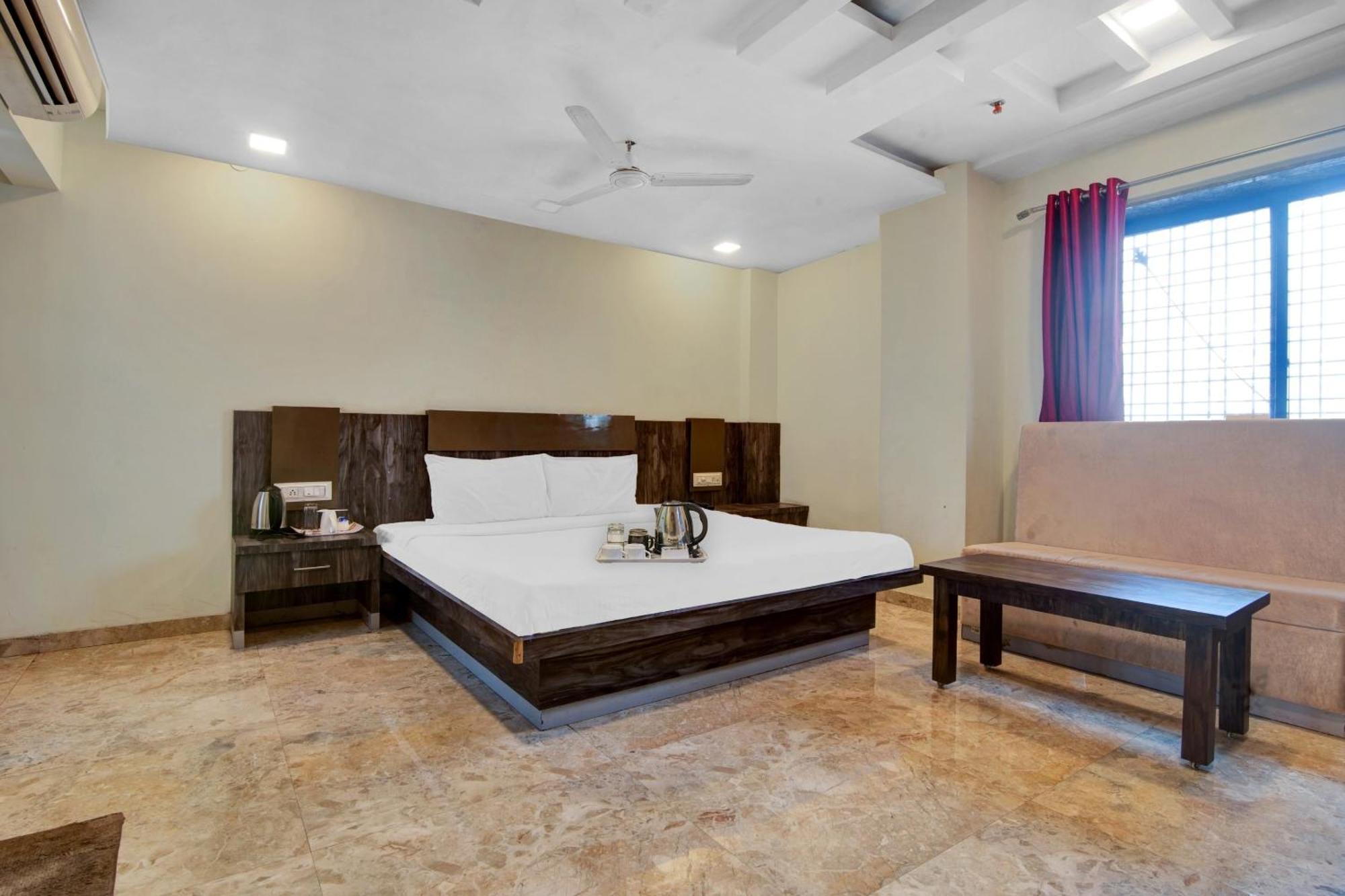 Townhouse 700 Krishna. Hotel 3*