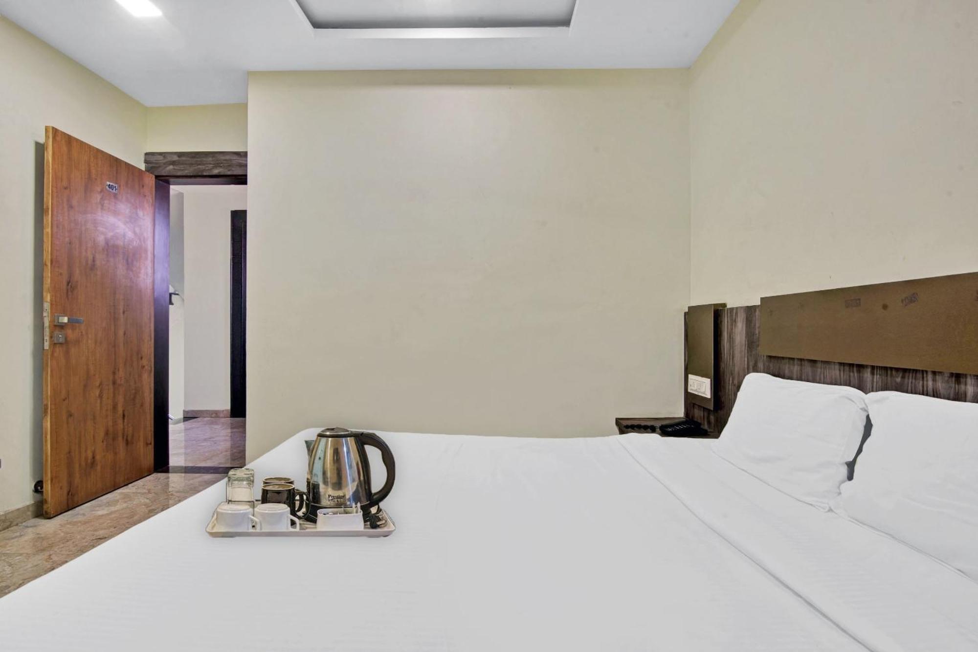 Hotel Townhouse 700 Krishna. 3*