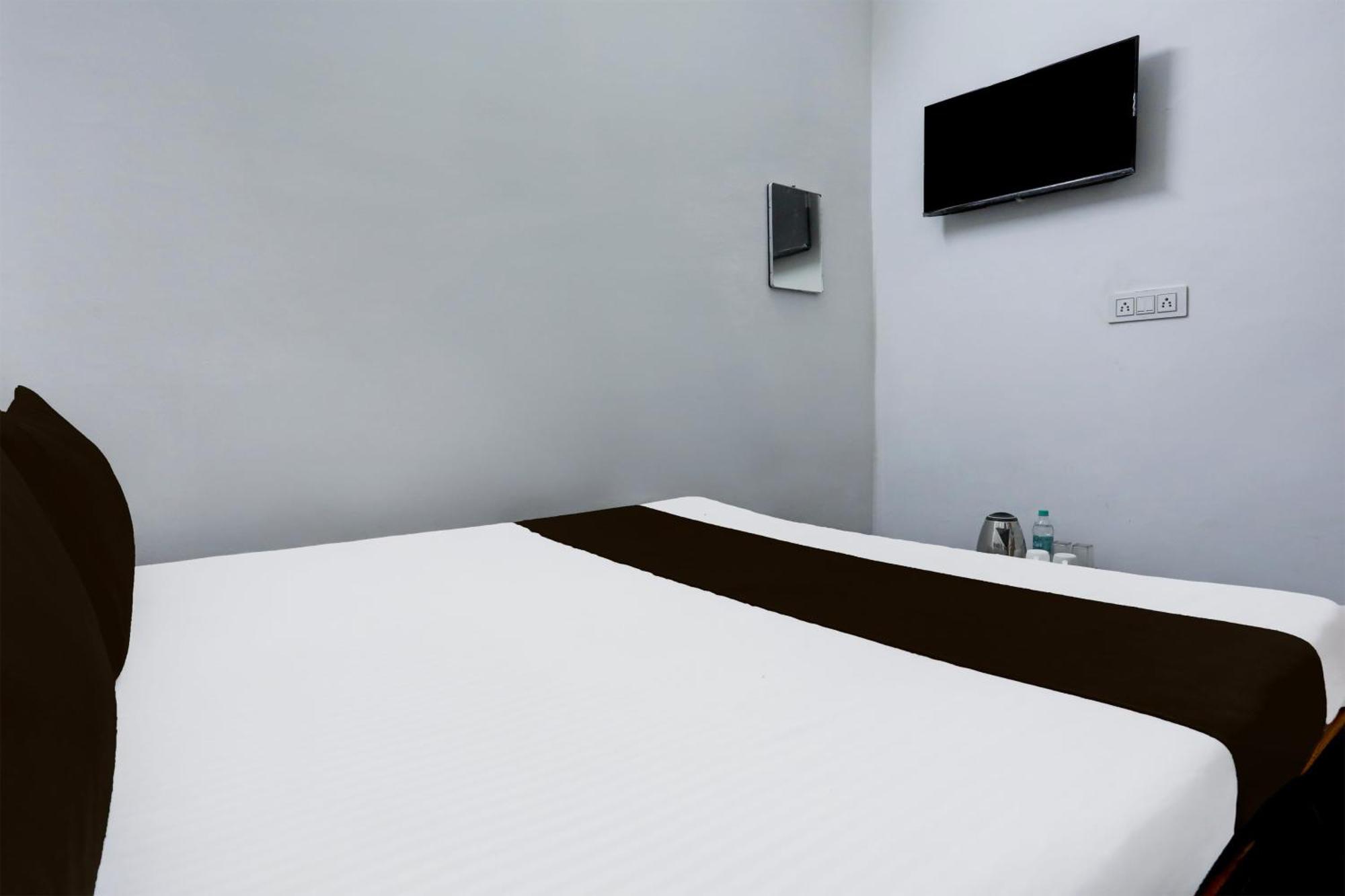 Hotel O Basera