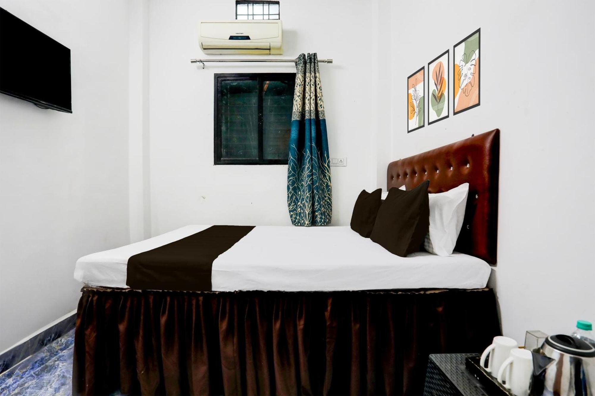 O Basera Hotel 3*
