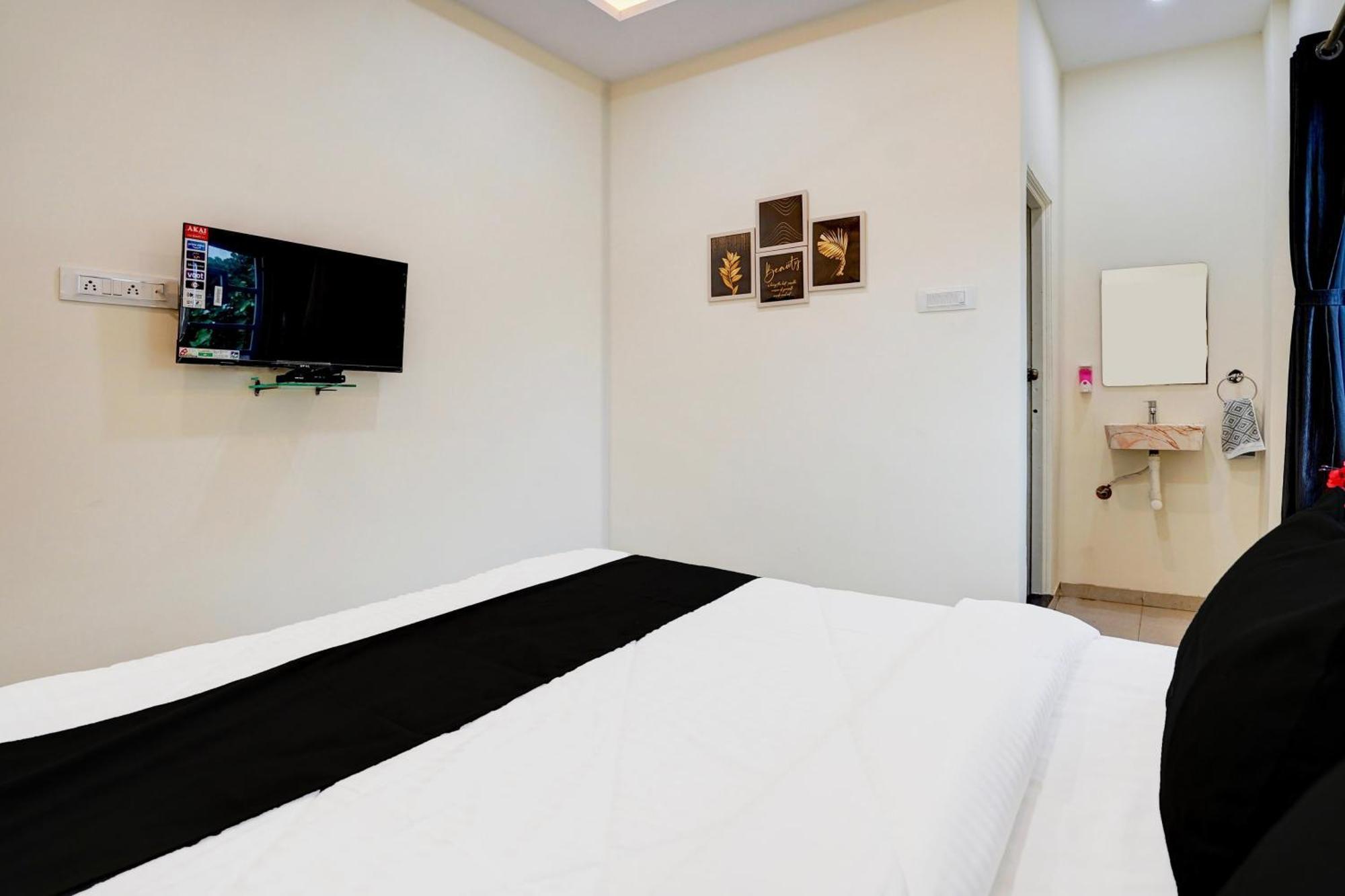 Hotel O Sleep N Eat 3*