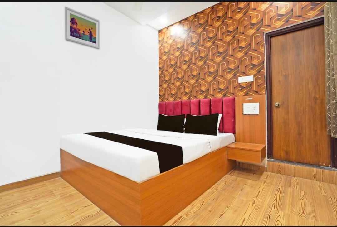 Hotel Sunshine *