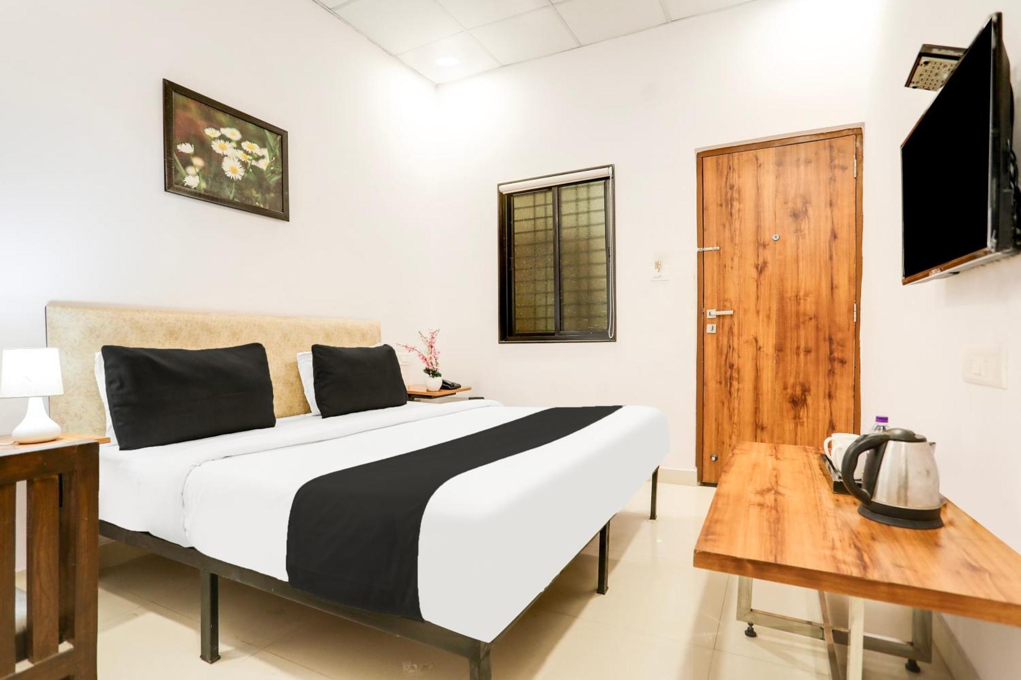 Super Hotel O Pardi Near Kalamna Market Hotel Nagpur