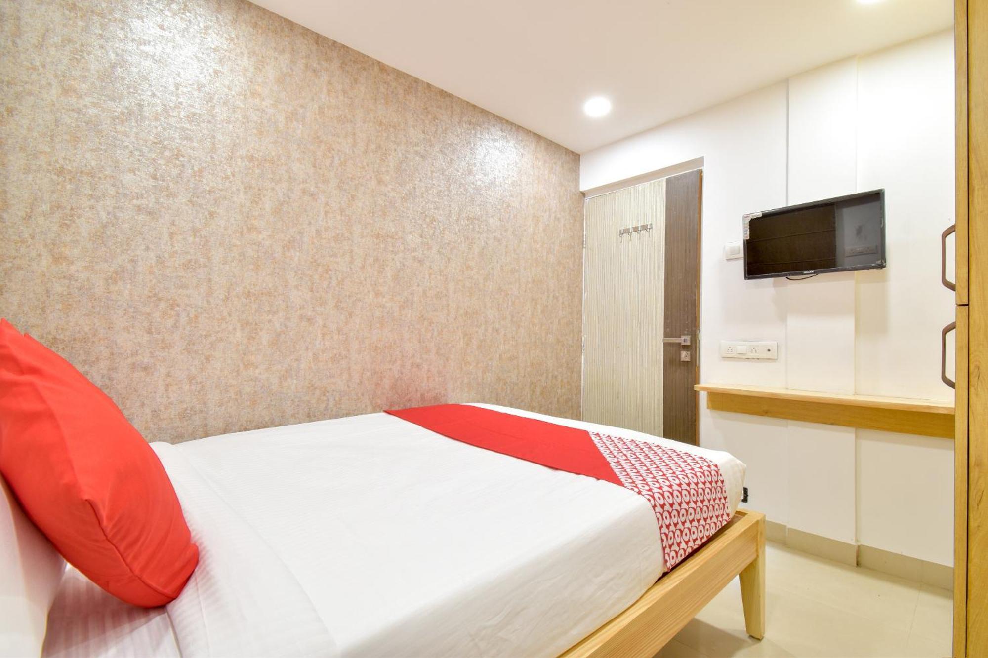 Hotel O Niraj