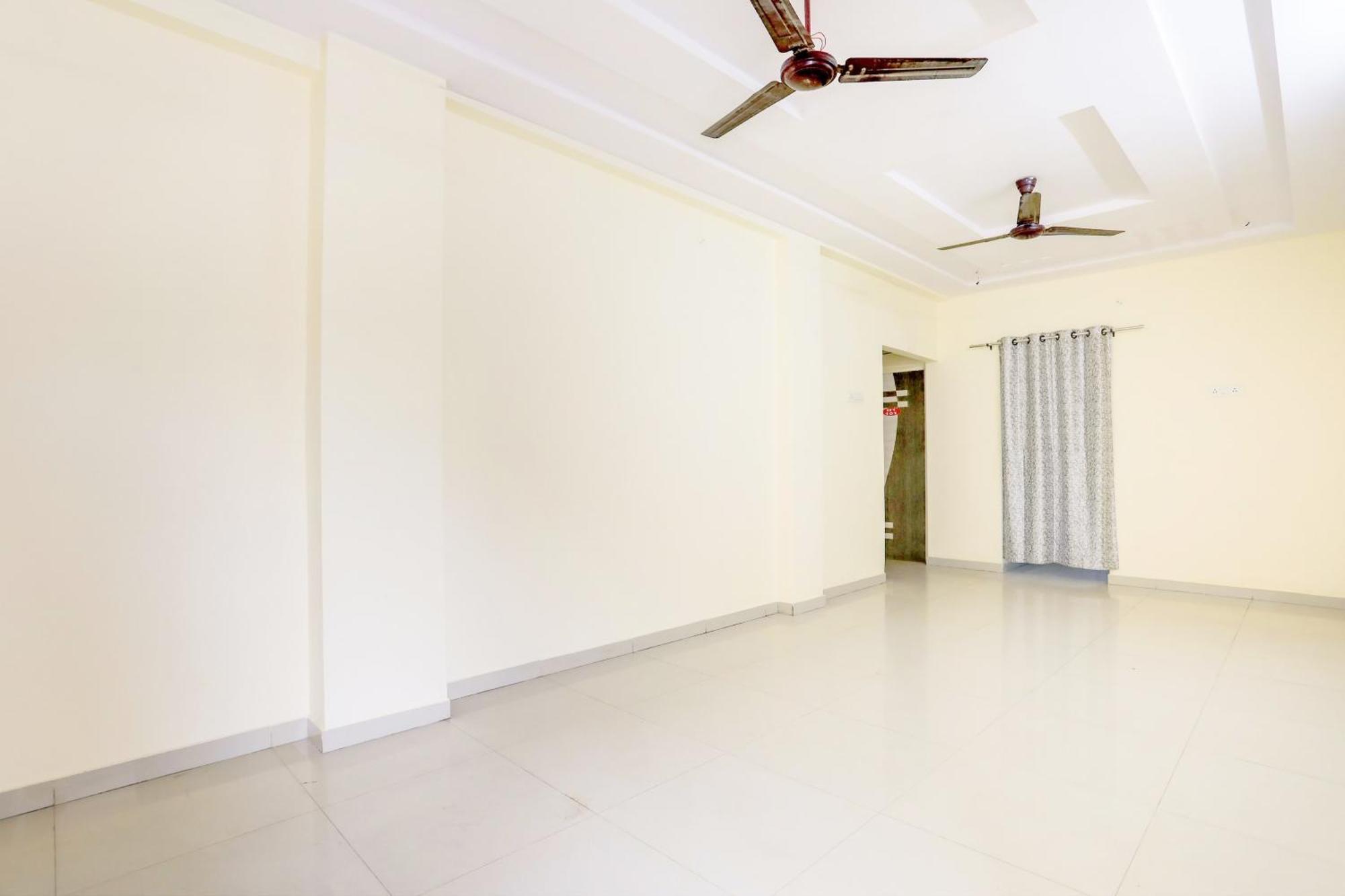 Hotel O Grand Trinity Nagpur