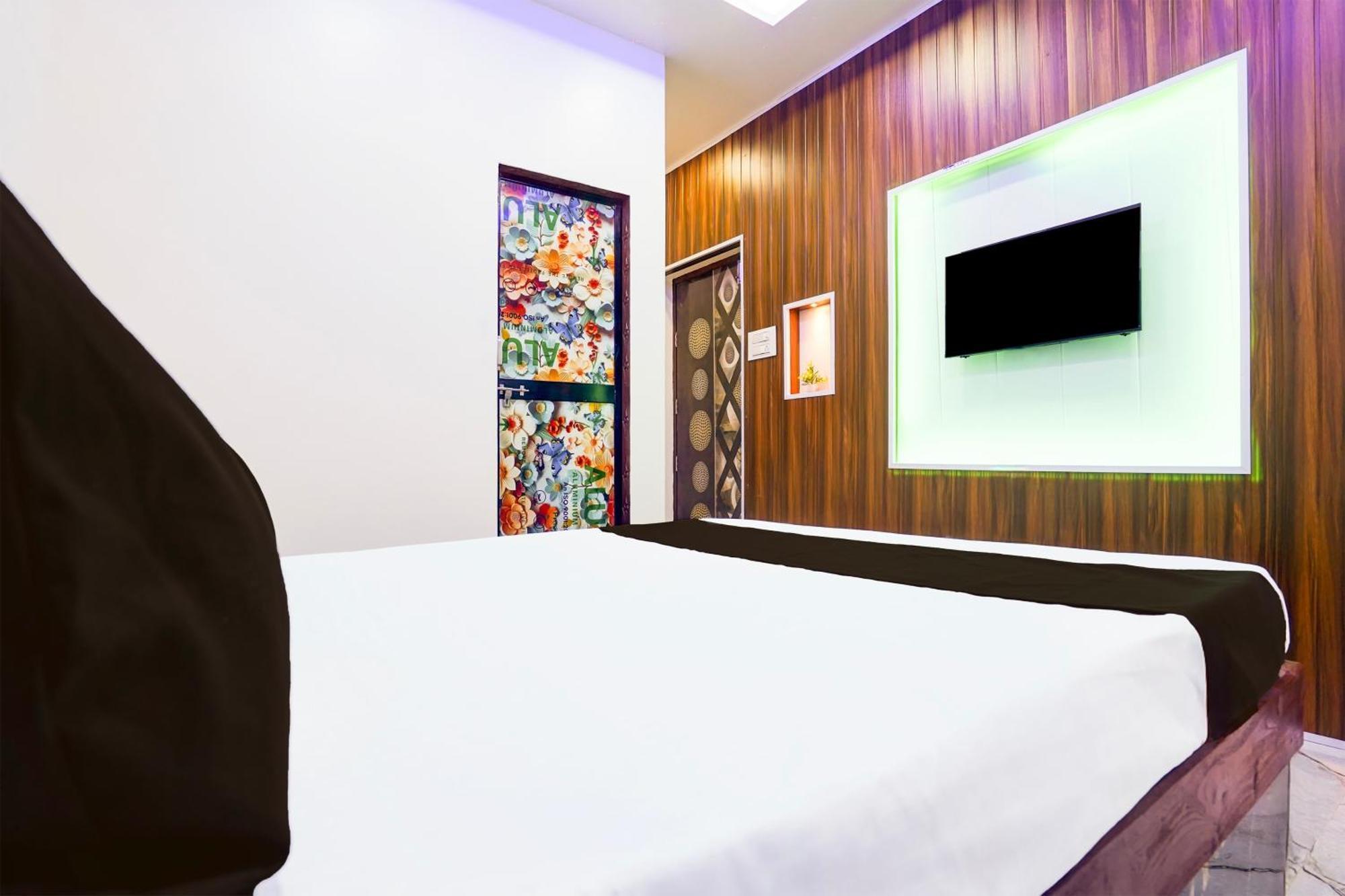 O Royal King Hotel Nagpur