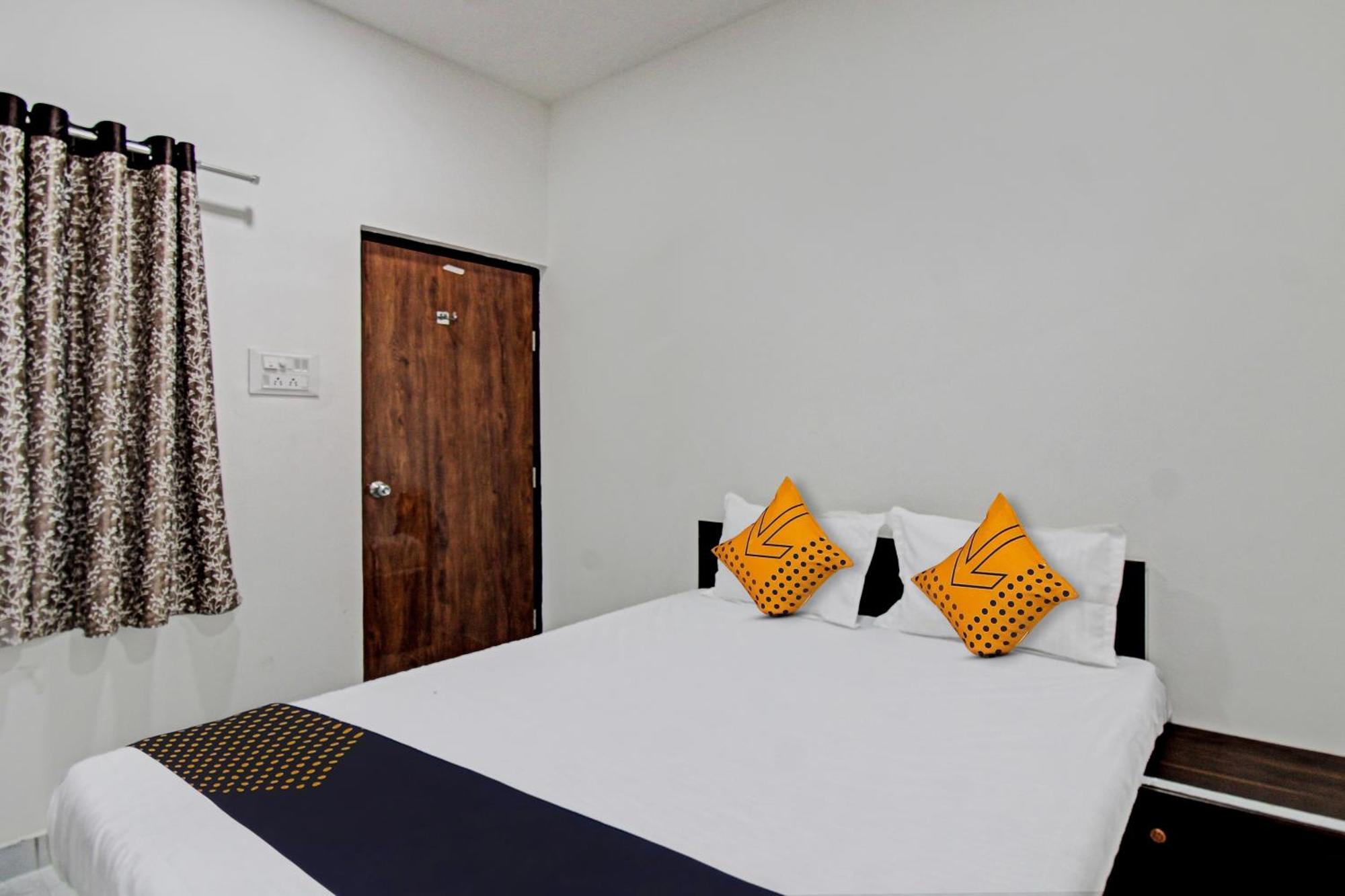 Spot On Tulsi Hotel