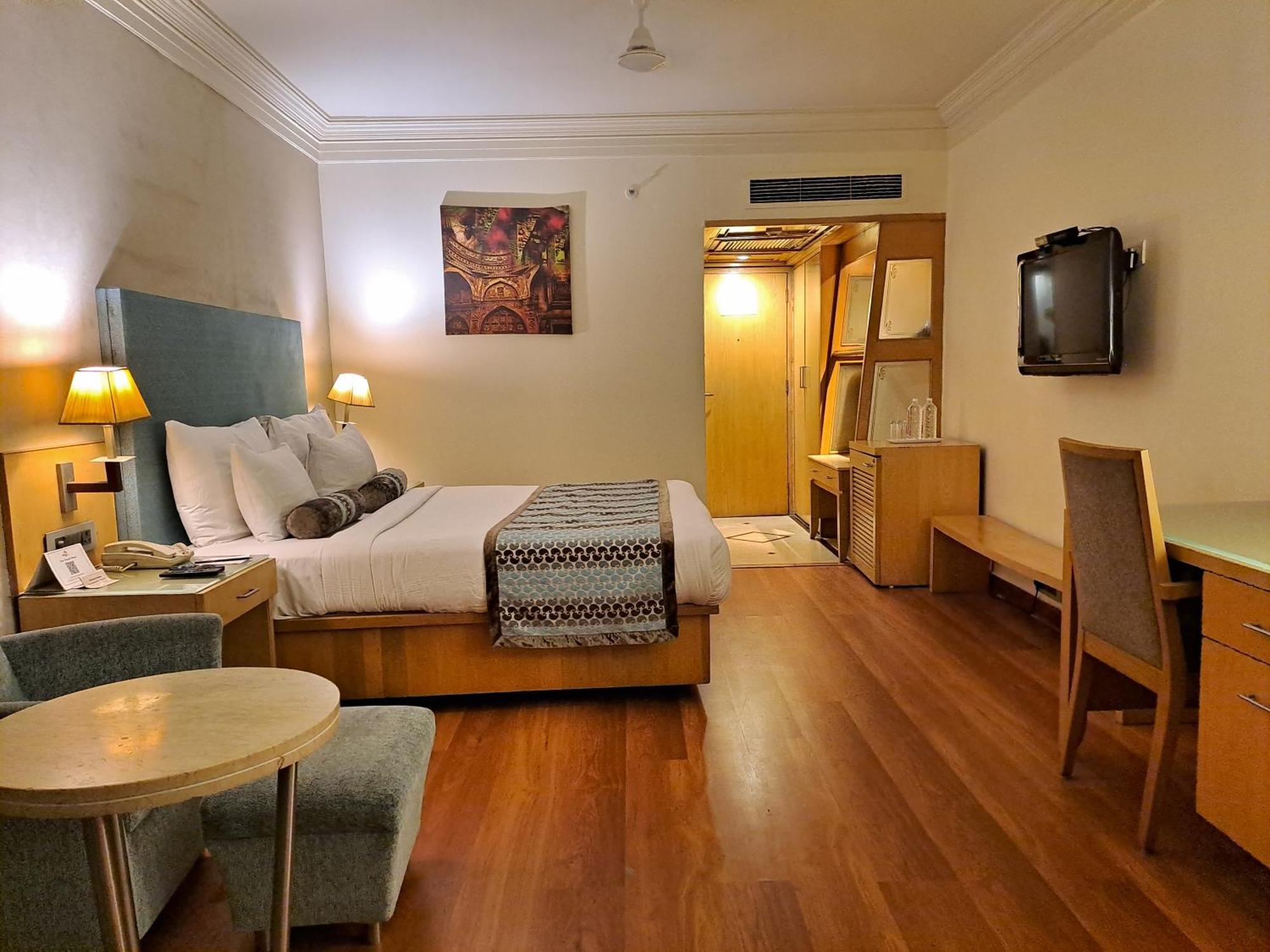 Hotel The Pride Hotel, 5*