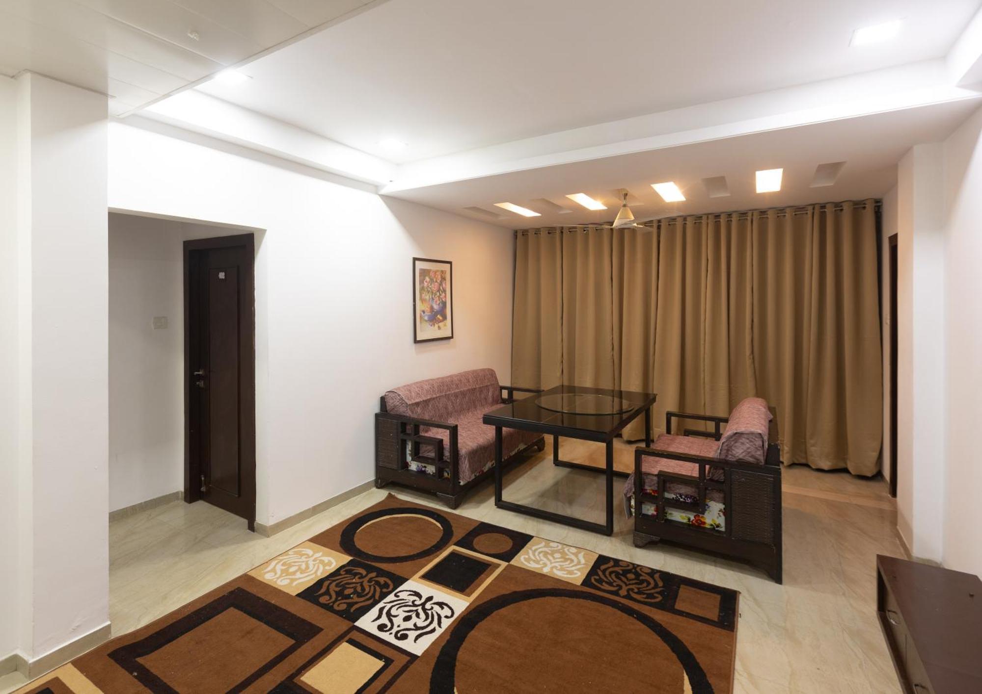 Hotel Treebo Shembekars Nagpur