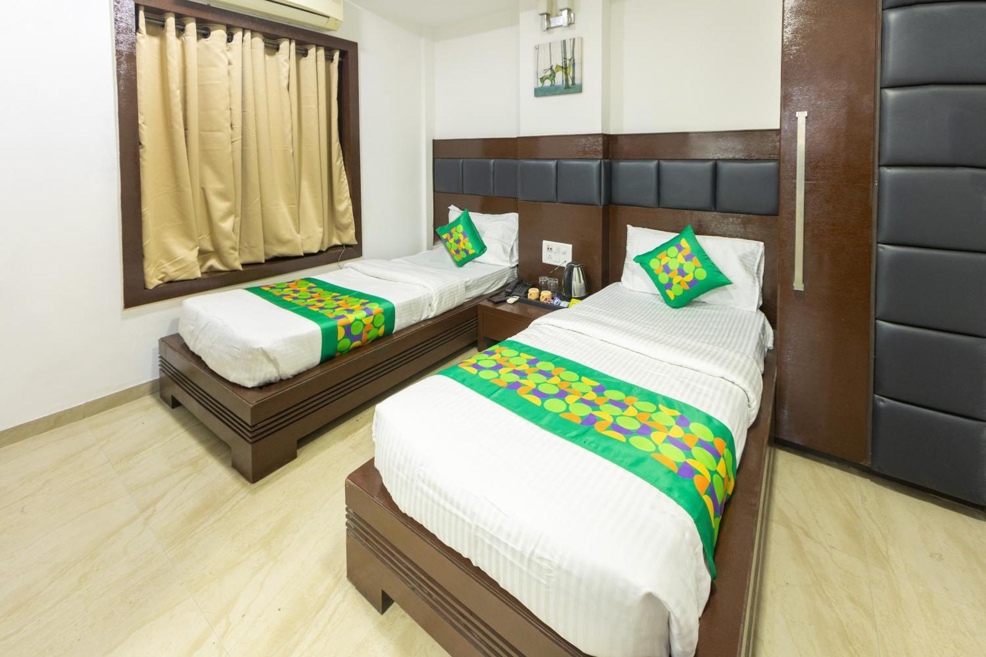 Hotel Treebo Shembekars
