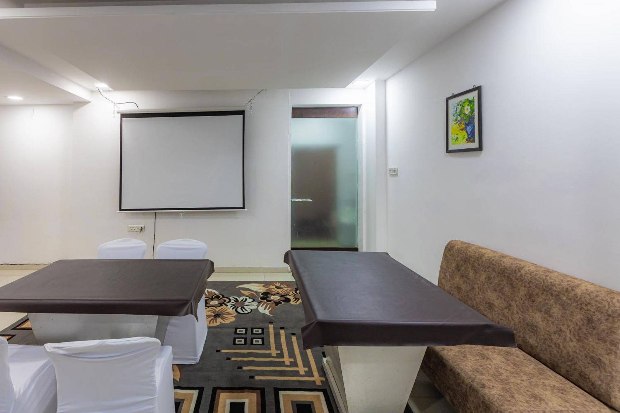 Treebo Shembekars 3* Nagpur