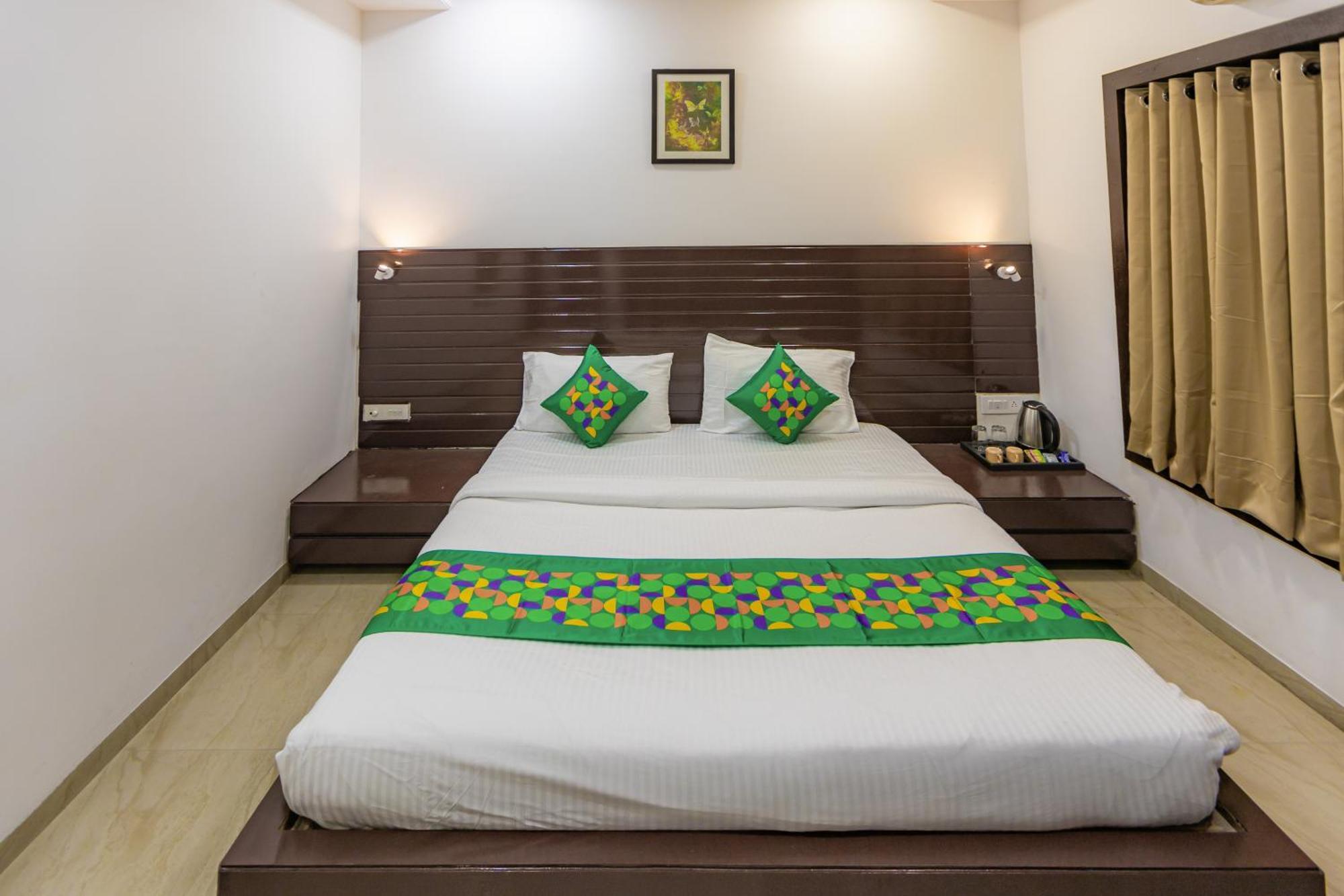 Hotel Treebo Shembekars Nagpur