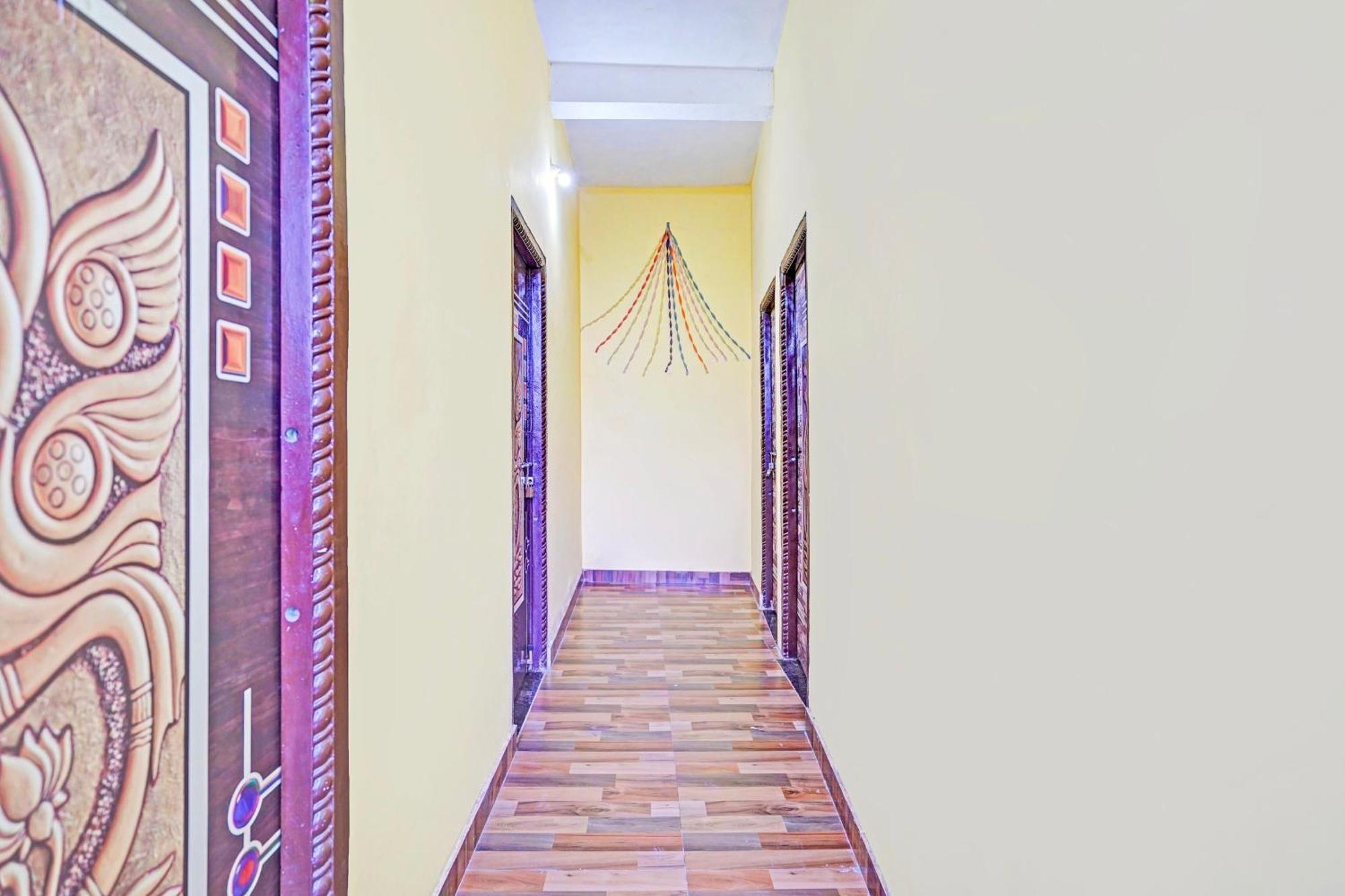 O New Shan-e-punjab Veer Restaurant And Hotel 3*