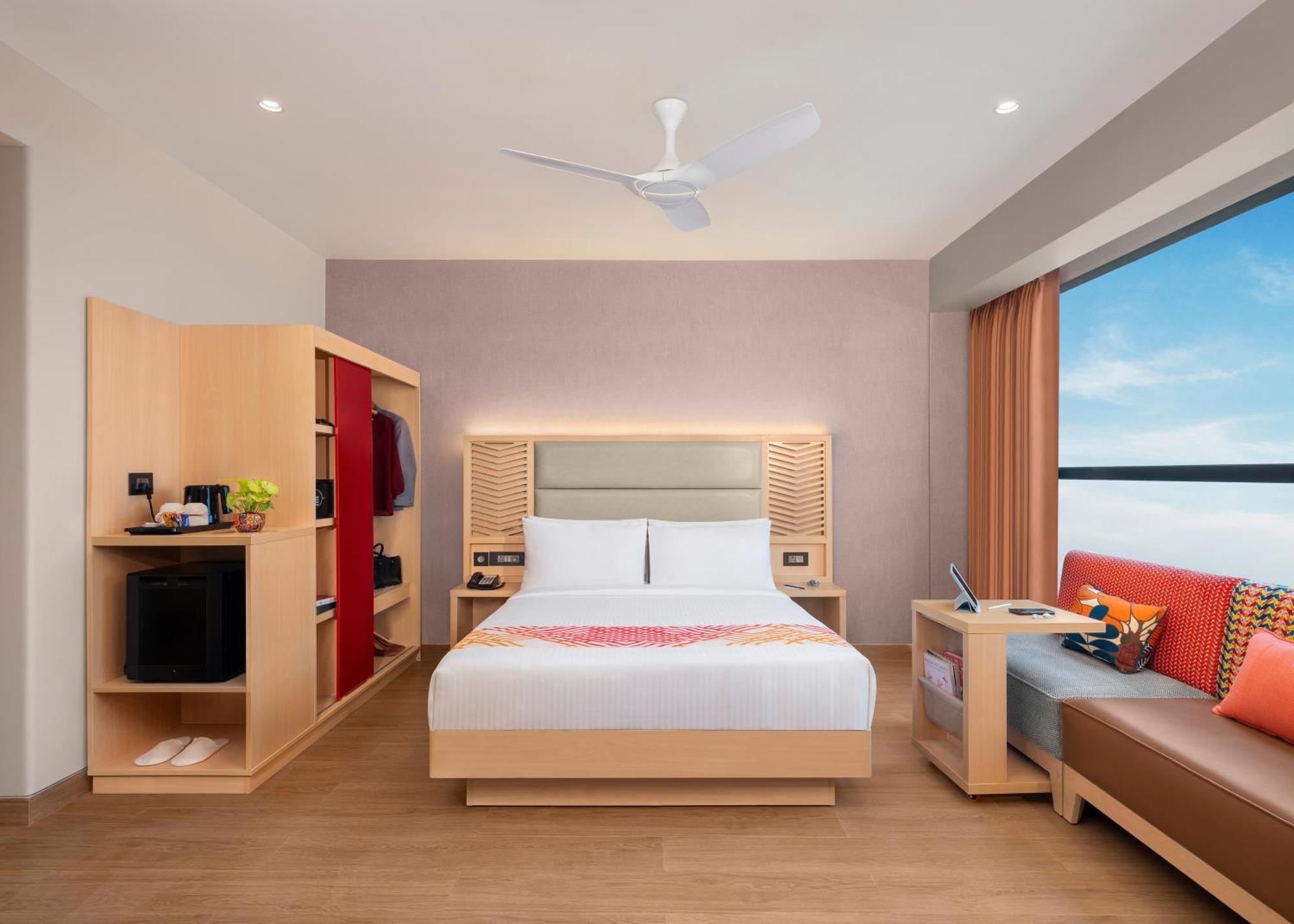 Ginger Airport Road 4*