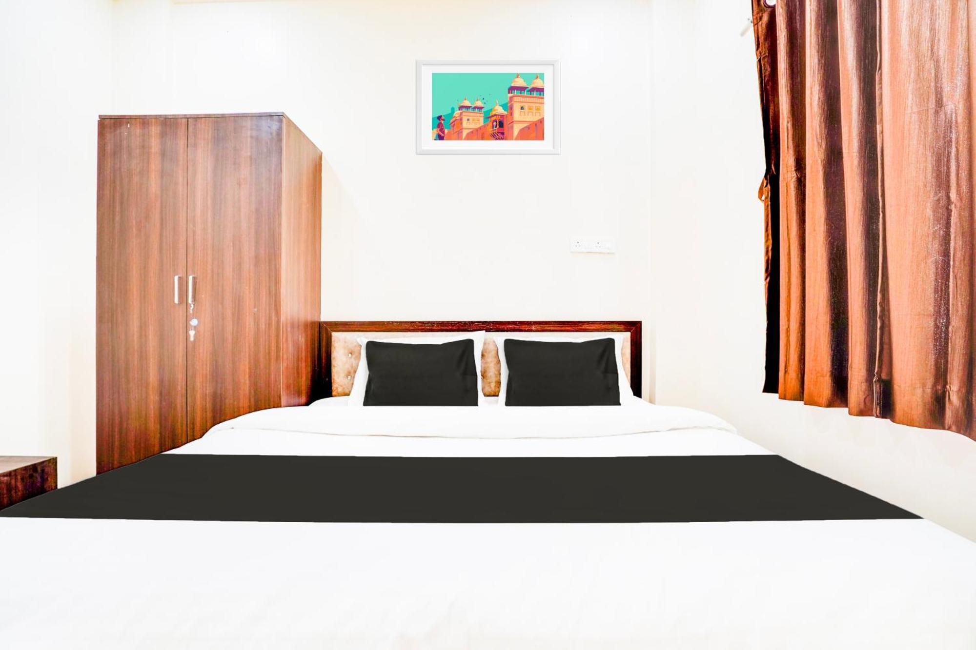 Hotel O Uts In 4*