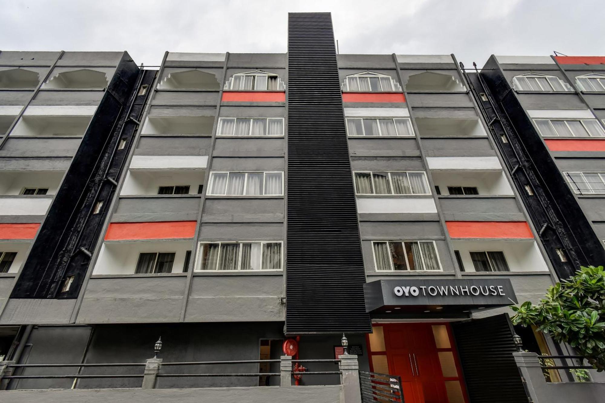 Hotel Townhouse Century Nagpur