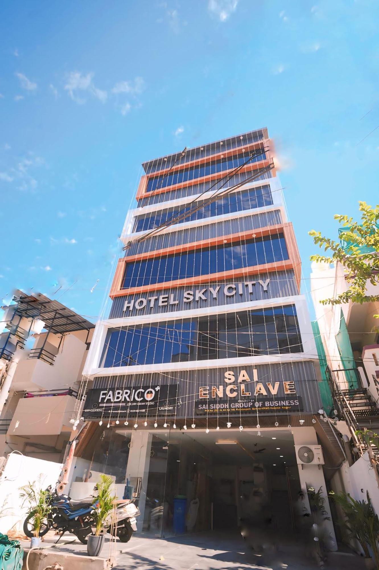 Hotel Sky 5*