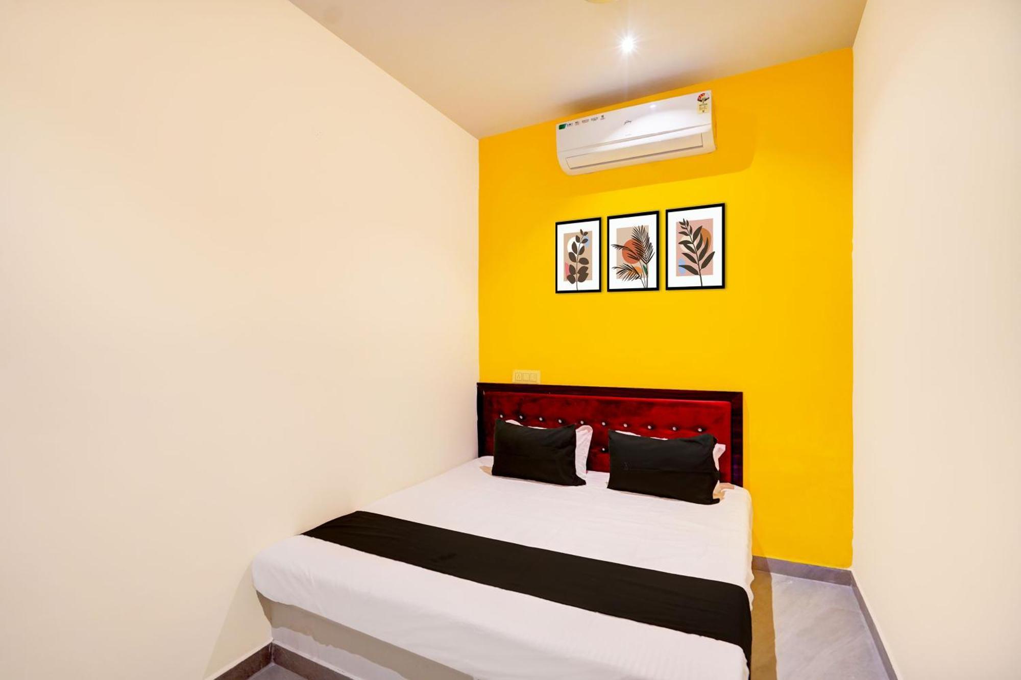 Hotel O S S Nagpur