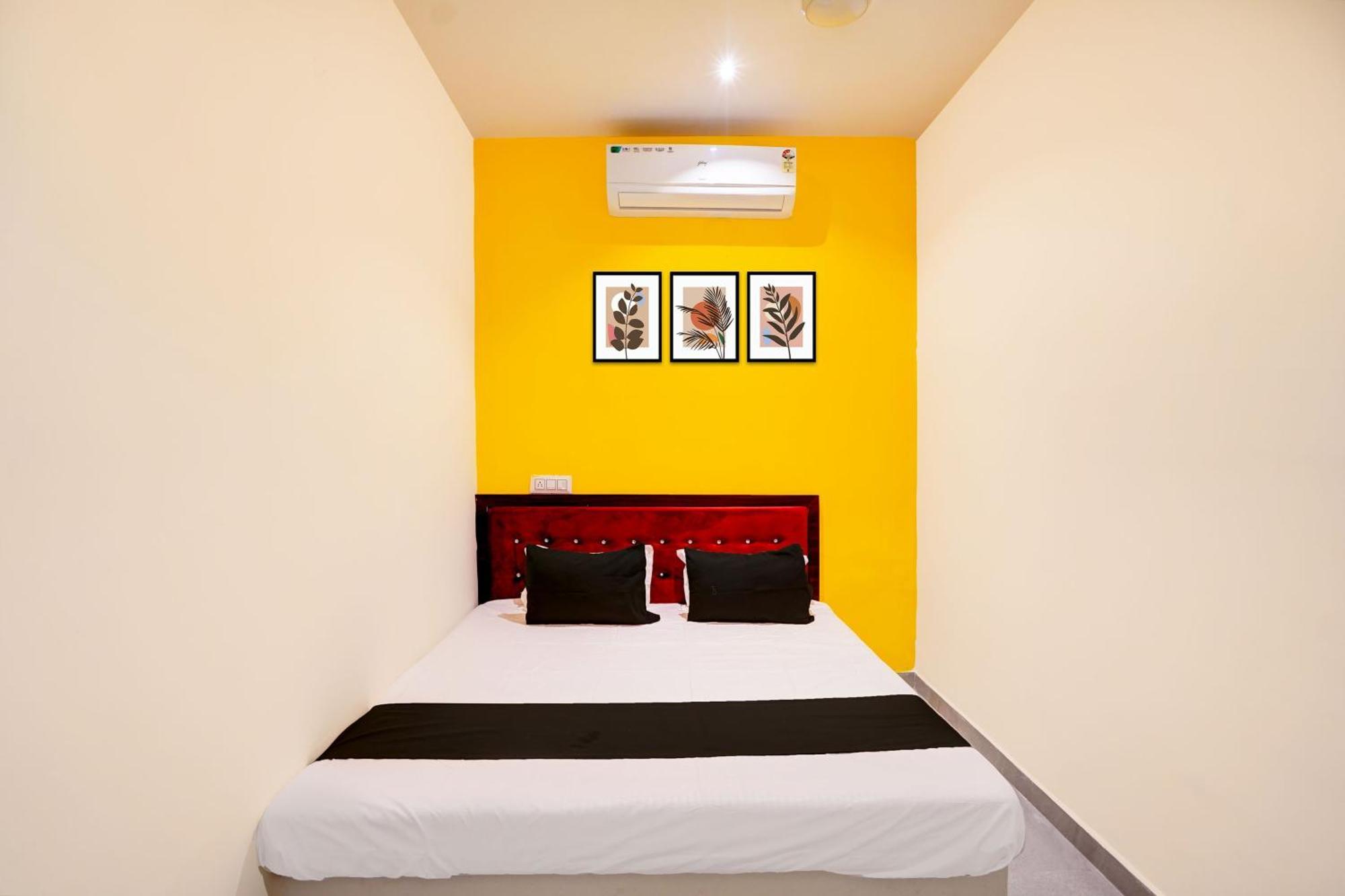 Hotel O S S Nagpur