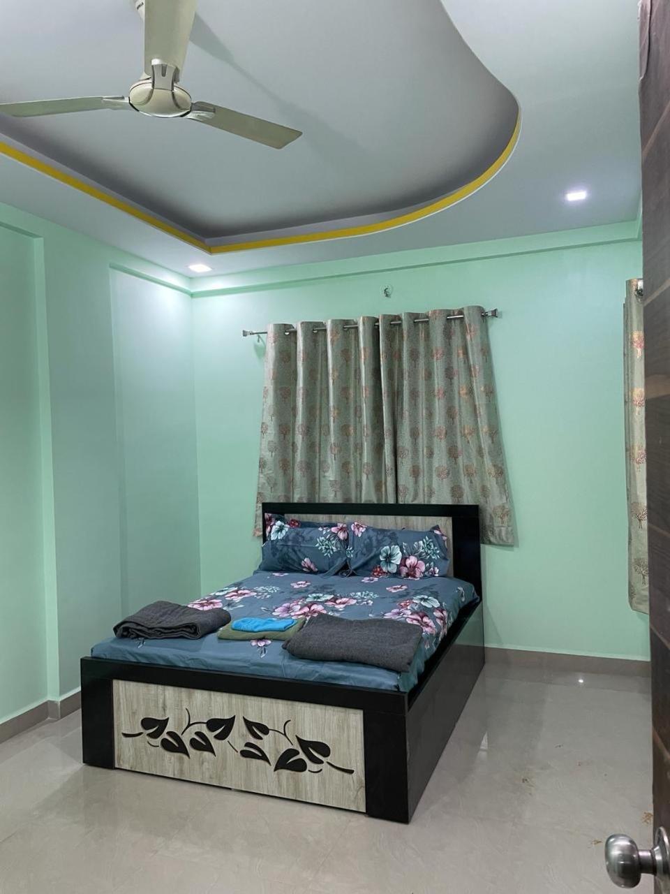 Self Check In 3bhk House Holiday home