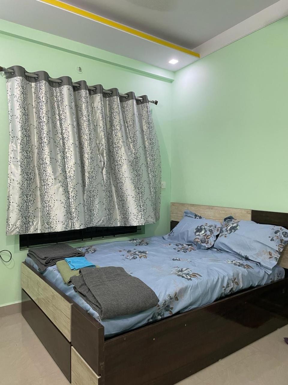 Self Check In 3bhk House Holiday home
