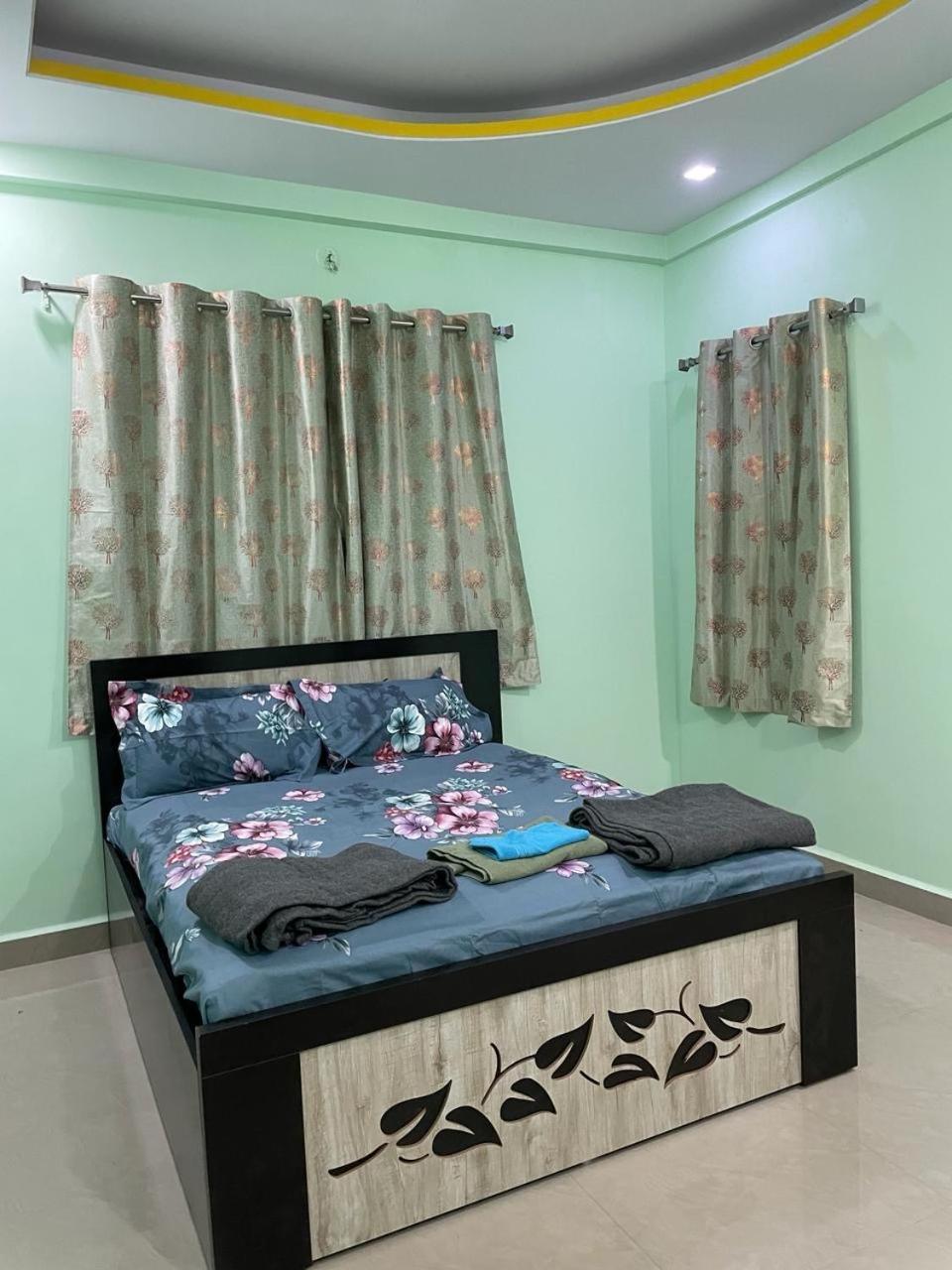 Self Check In 3bhk House