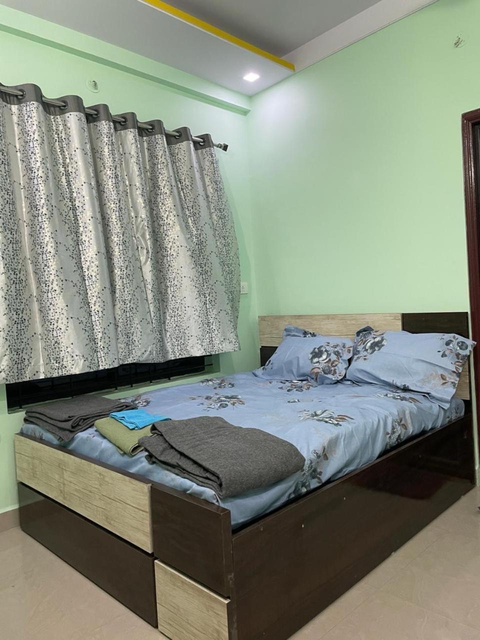 Holiday home Self Check In 3bhk House *