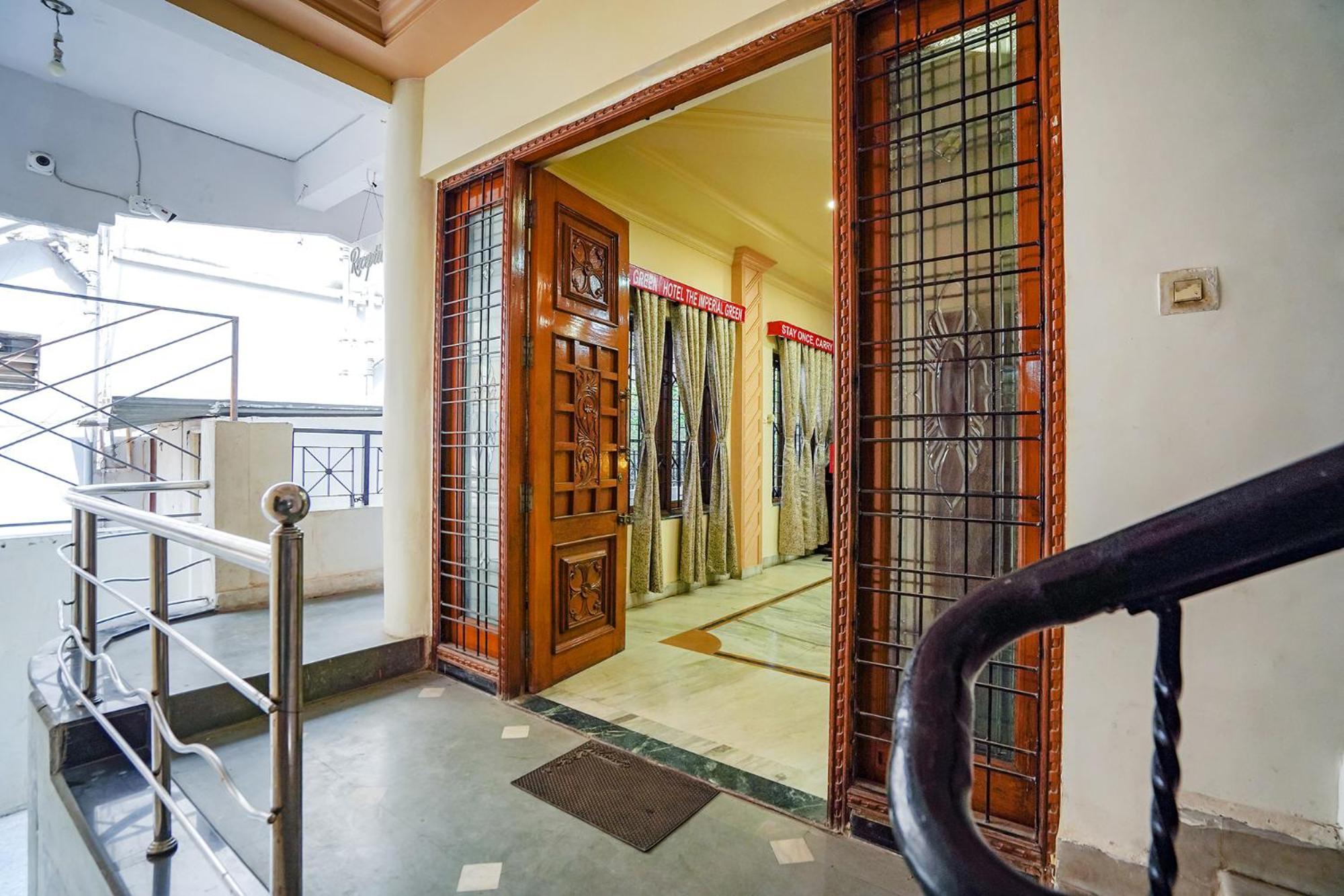 Fabhotel The Imperial Hotel 3*