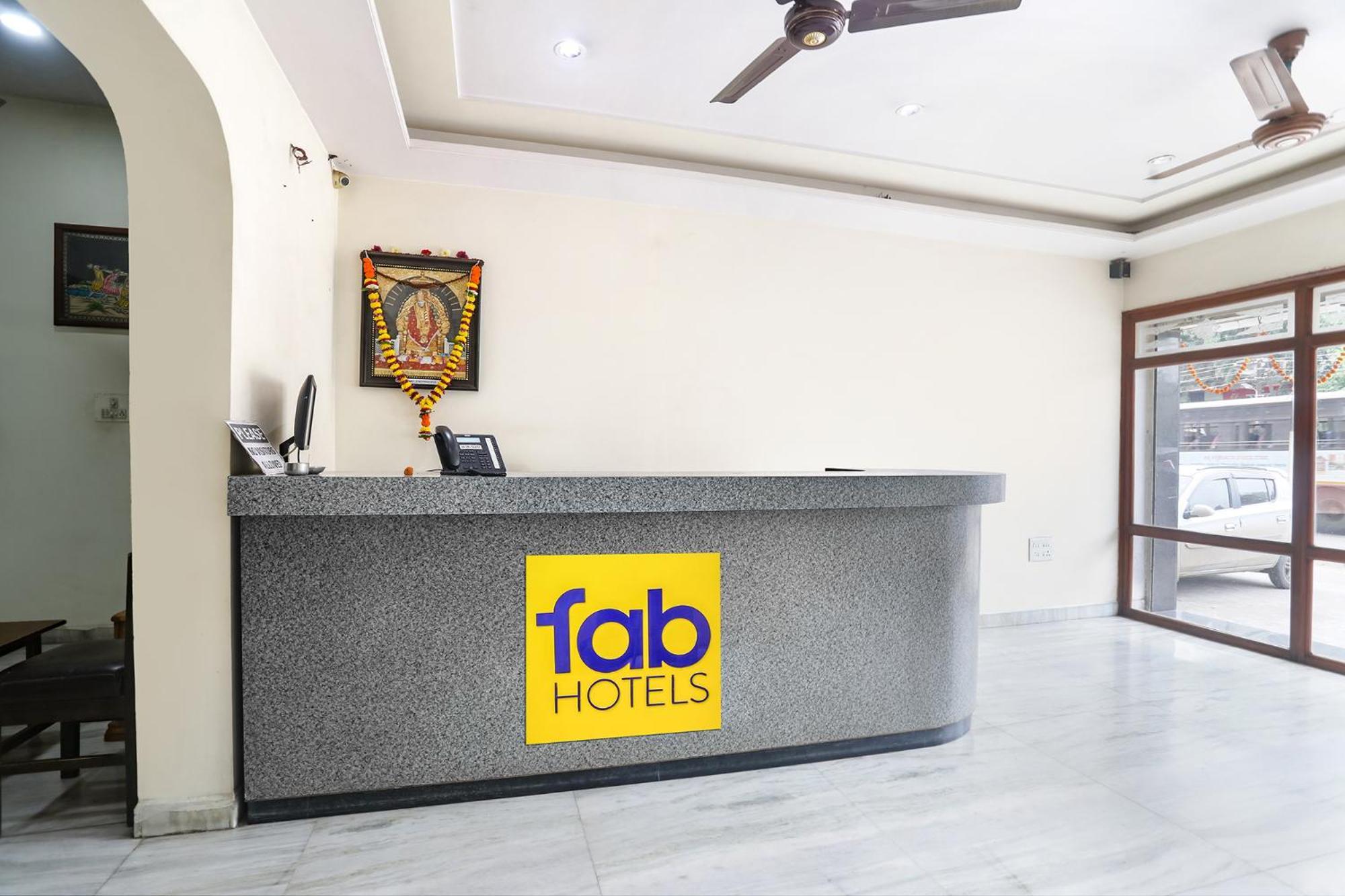 Hotel Fabhotel Arjun - Nr Aga Kha Palace Nagpur