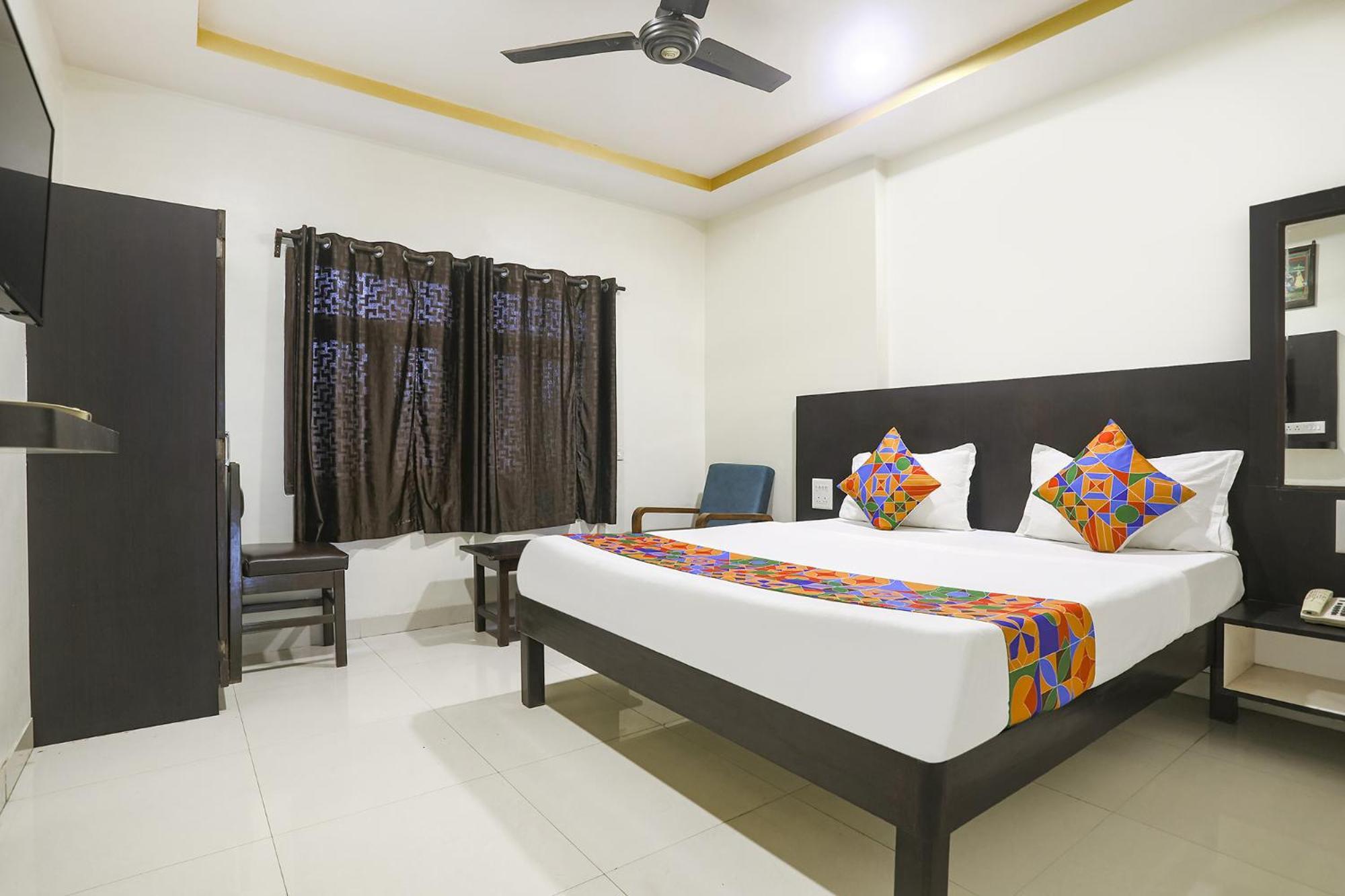 Fabhotel Arjun - Nr Aga Kha Palace *
