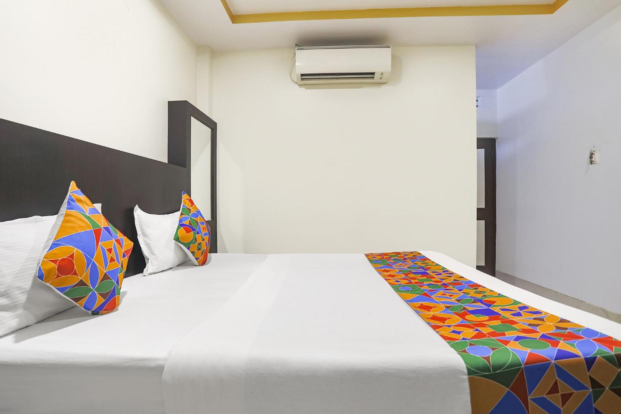Hotel Fabhotel Arjun - Nr Aga Kha Palace Nagpur