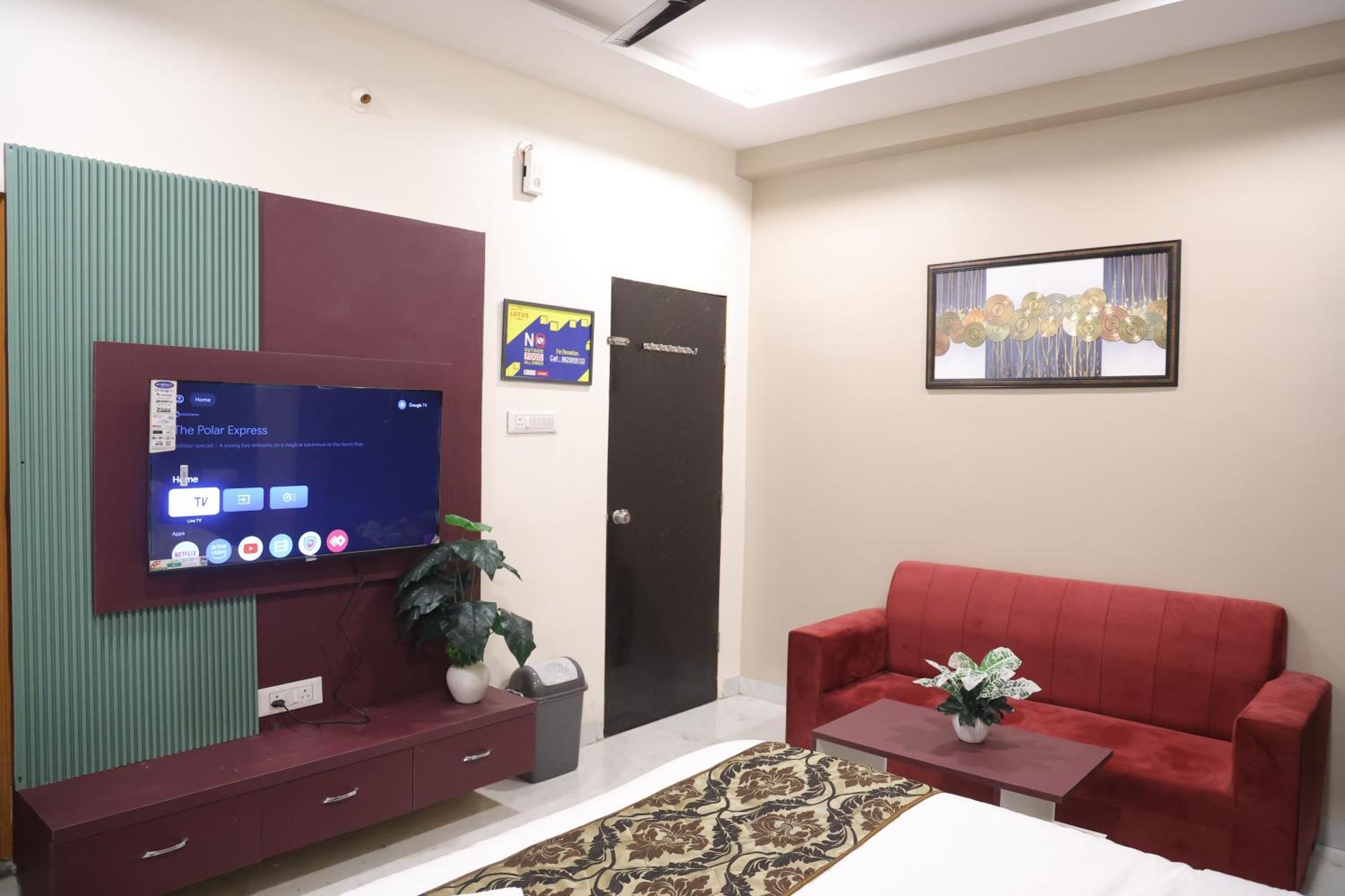 Hotel Lotus 3*